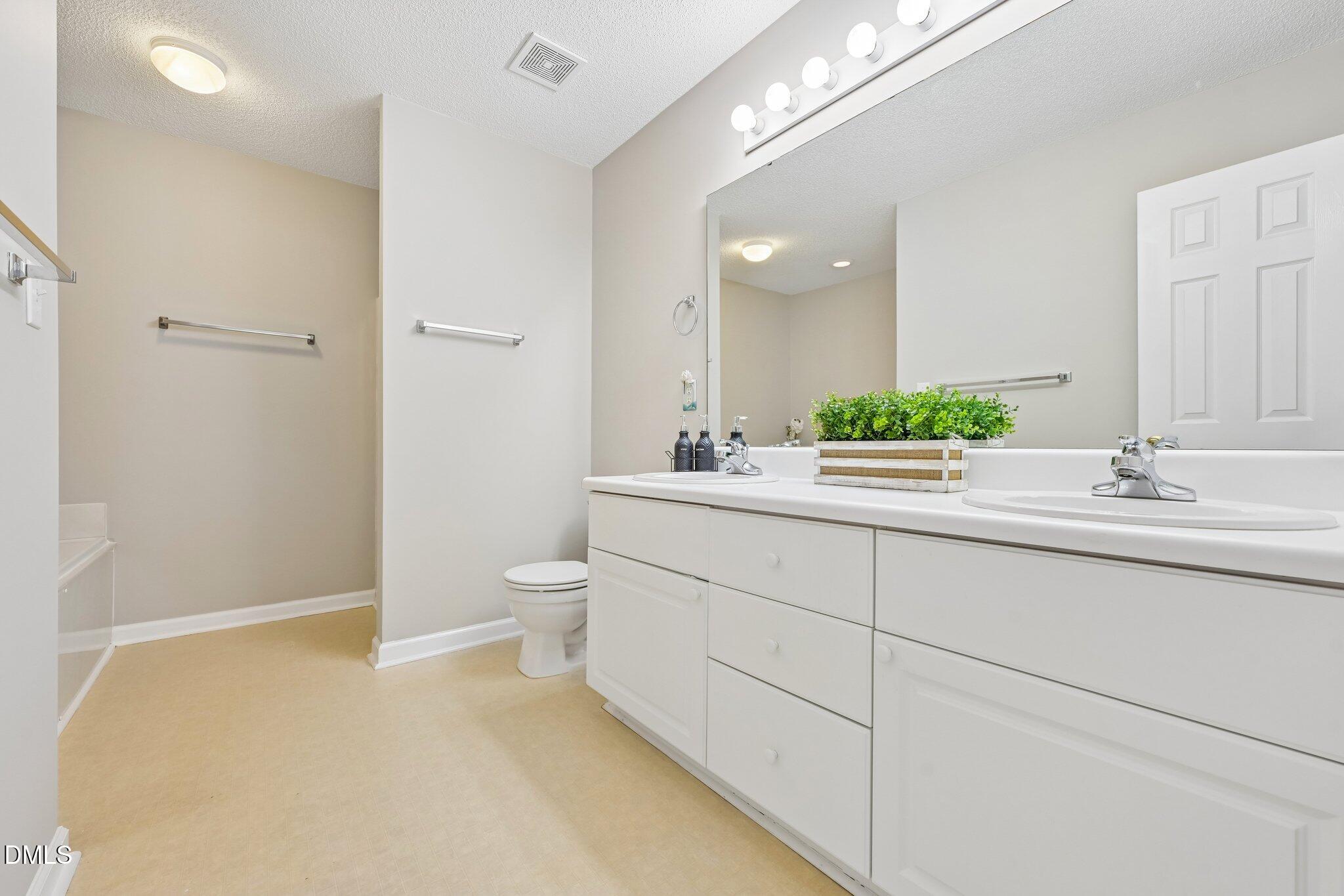 104 Spinel Lane Property Photo 29