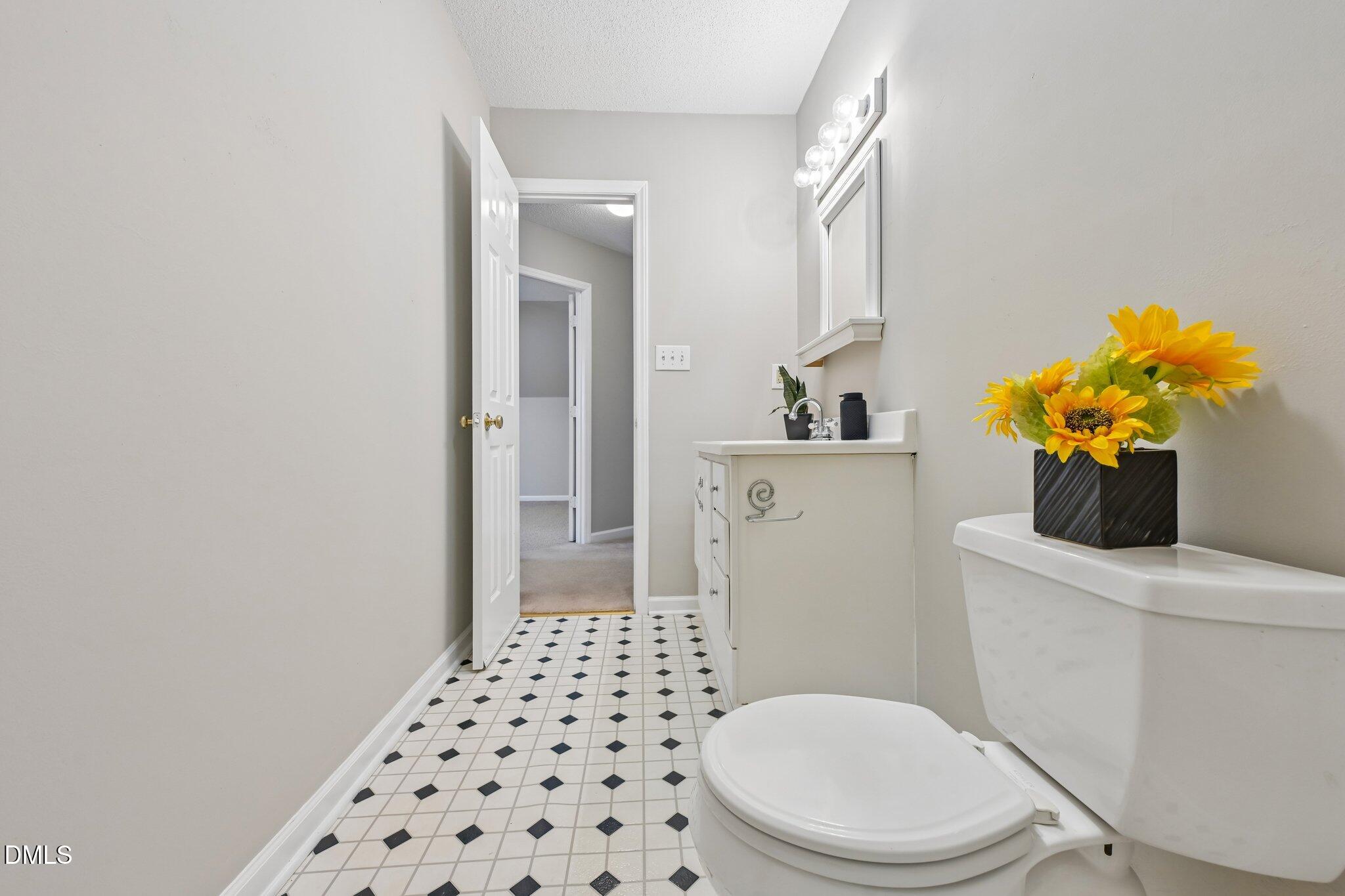 104 Spinel Lane Property Photo 33