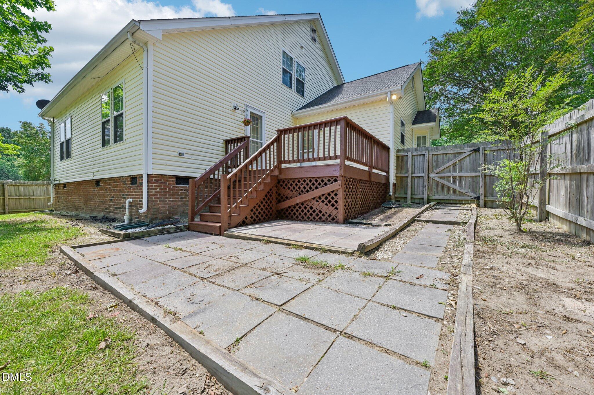 104 Spinel Lane Property Photo 40