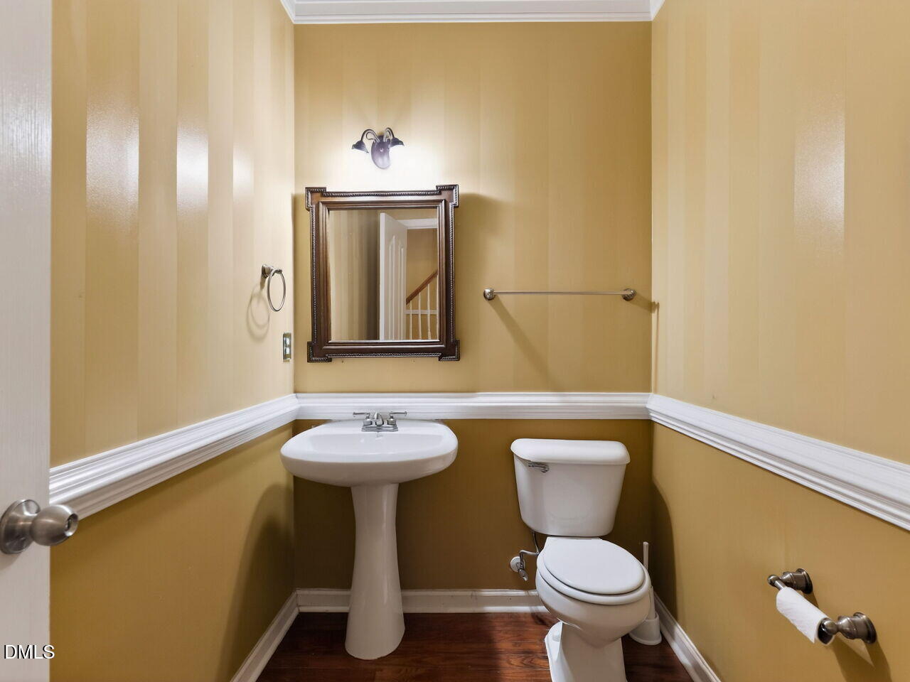 204 Royal Tower Way Property Photo 5