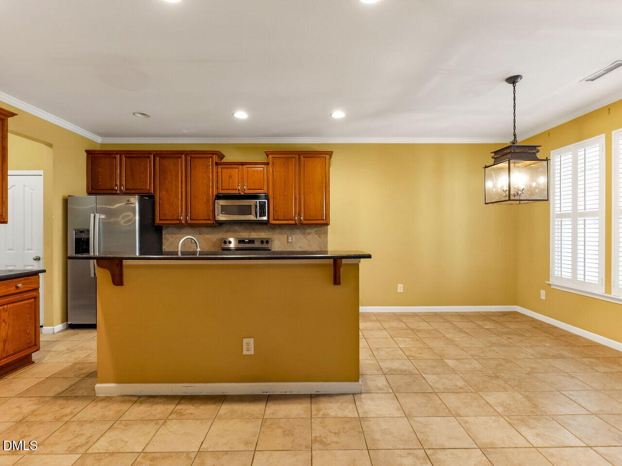 204 Royal Tower Way Property Photo 14