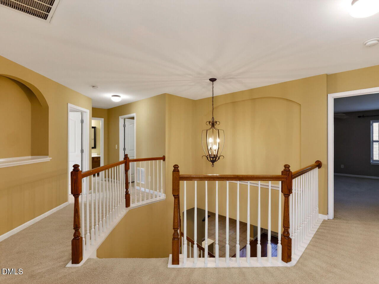 204 Royal Tower Way Property Photo 16
