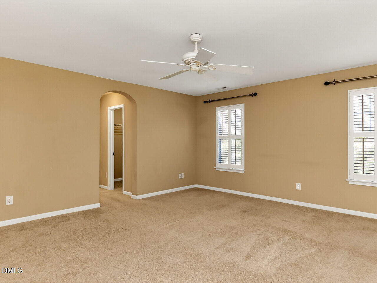 204 Royal Tower Way Property Photo 17