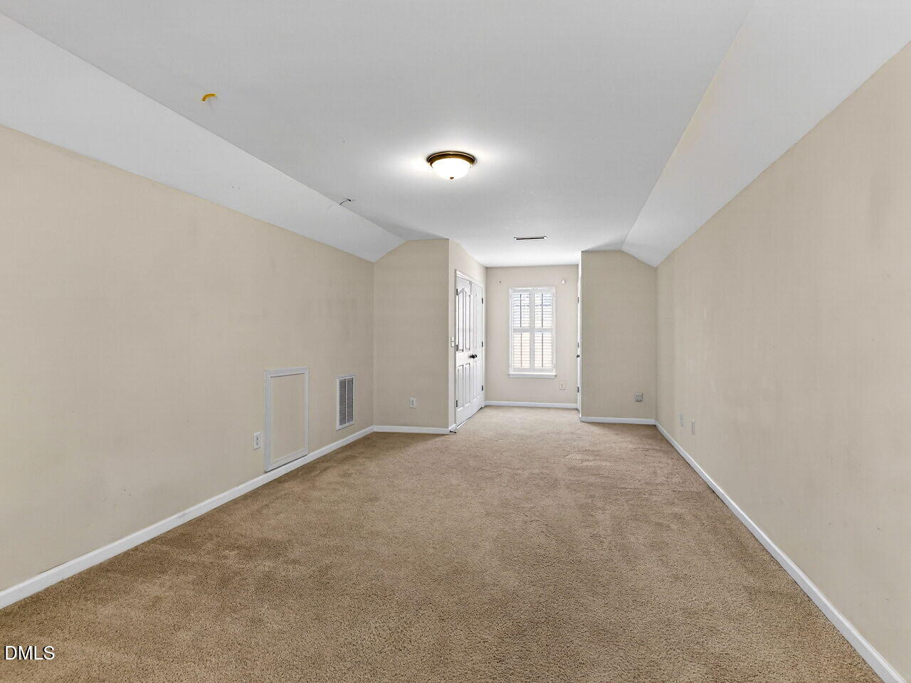 204 Royal Tower Way Property Photo 30