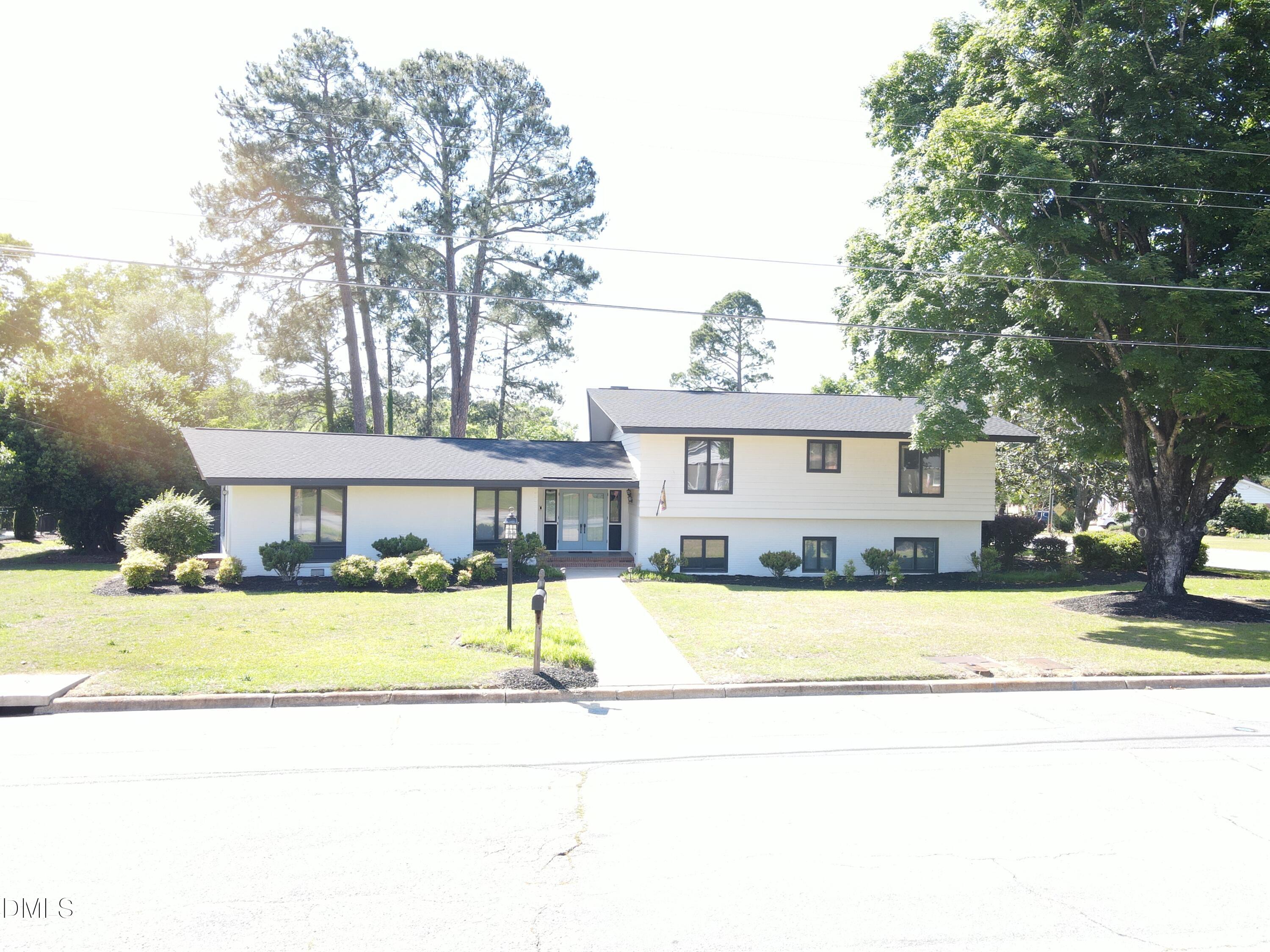 1607 Lakeshore Drive Property Photo 20