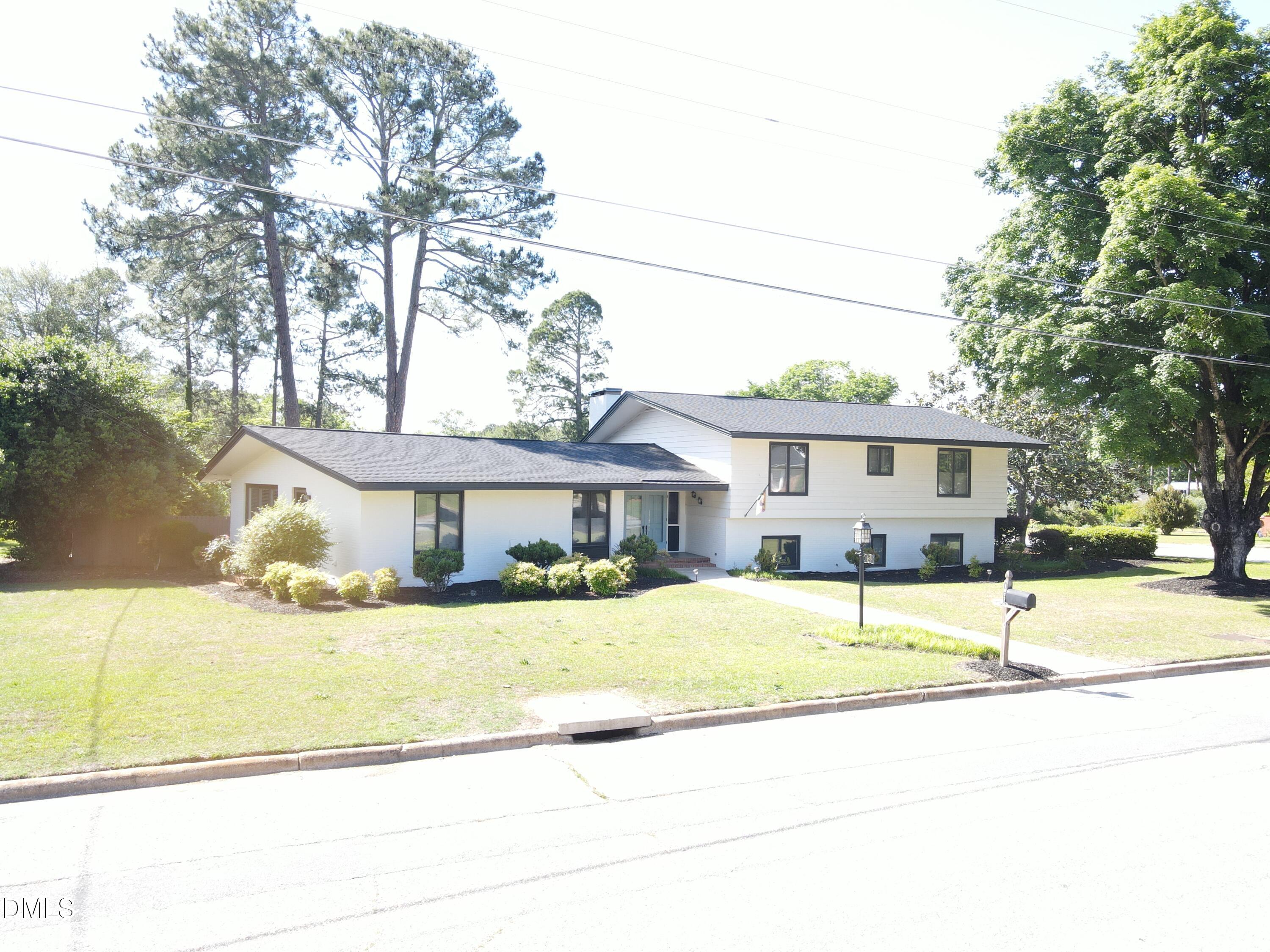 1607 Lakeshore Drive Property Photo 22