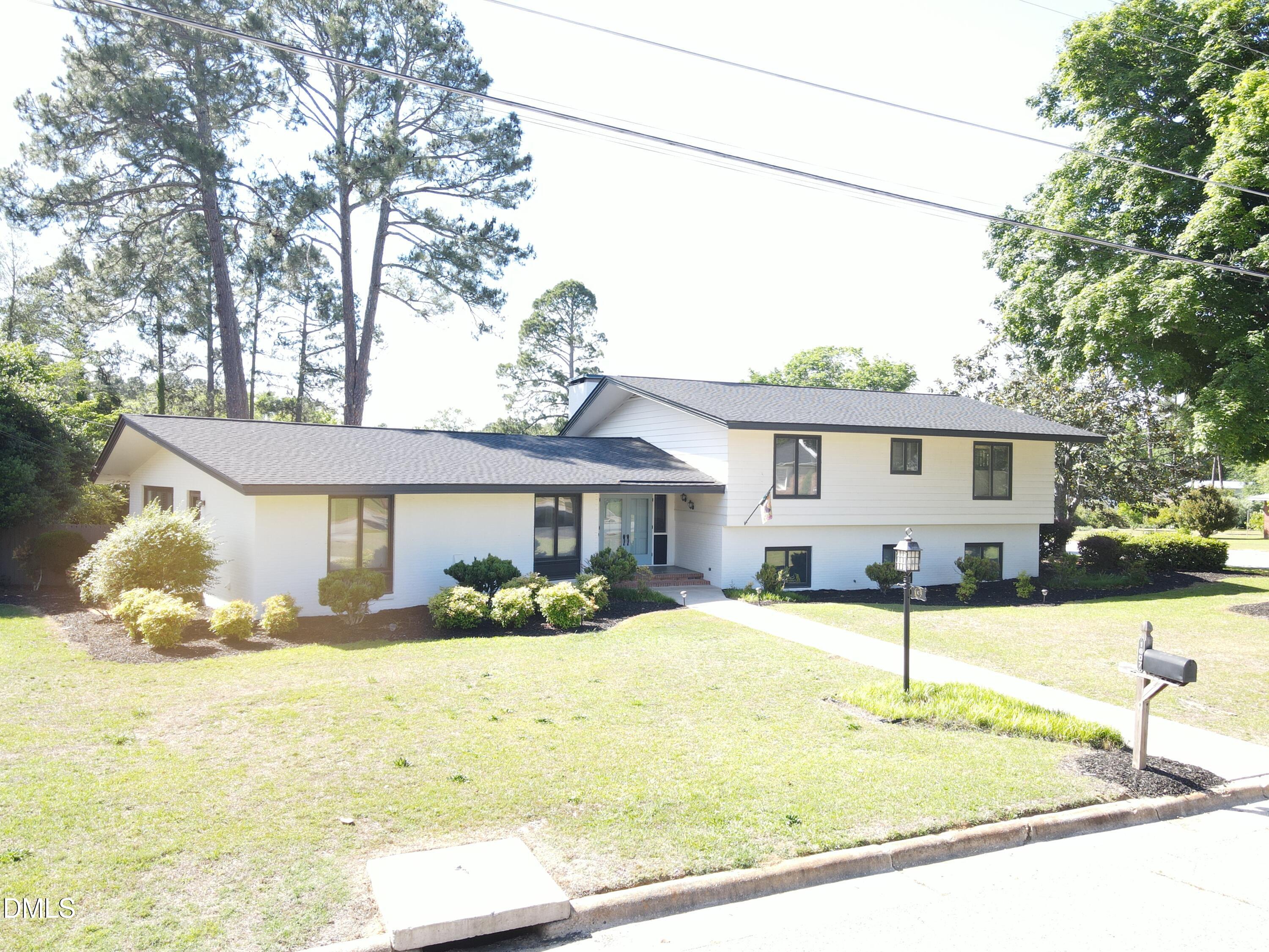 1607 Lakeshore Drive Property Photo 23