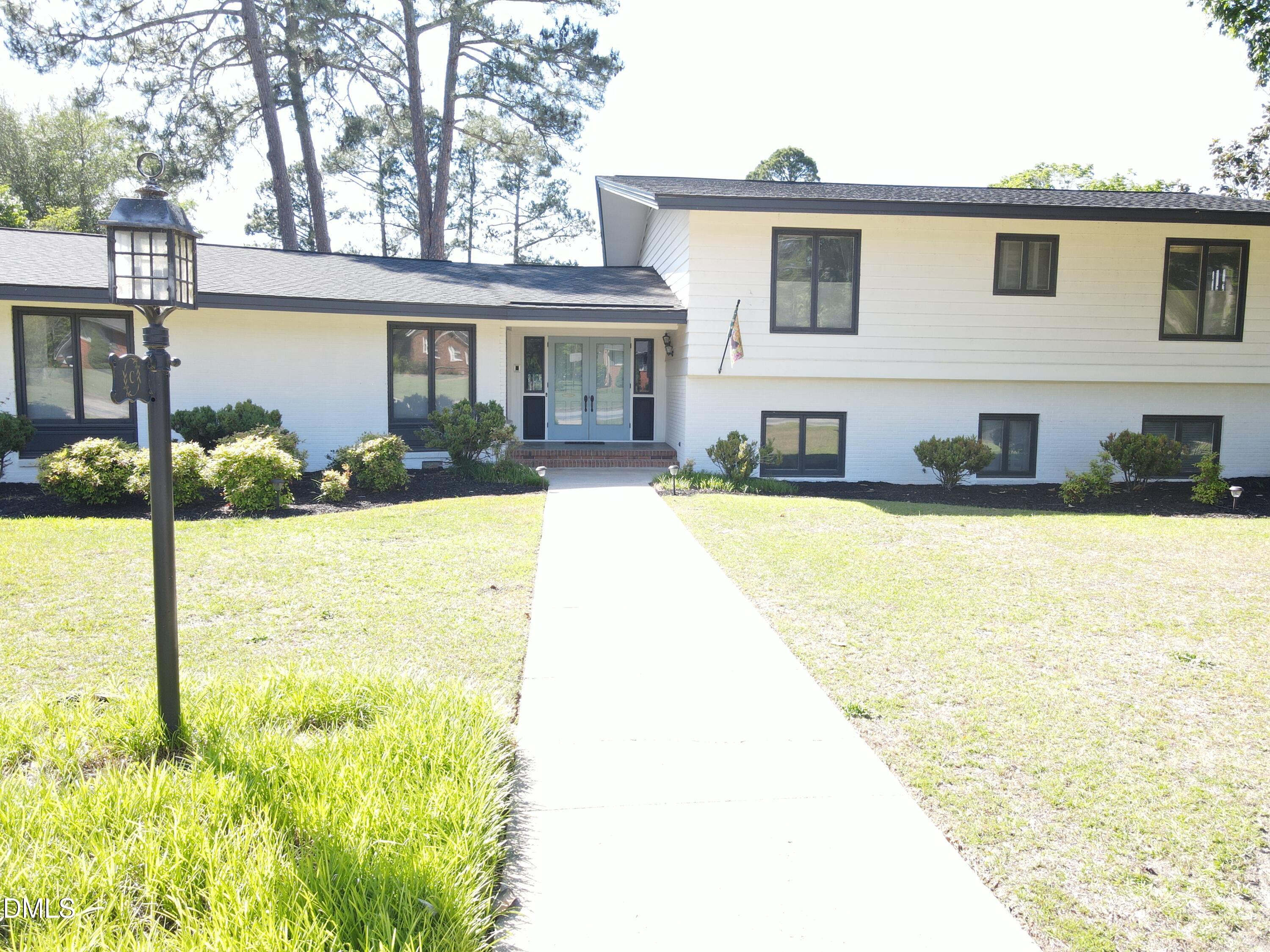 1607 Lakeshore Drive Property Photo 24