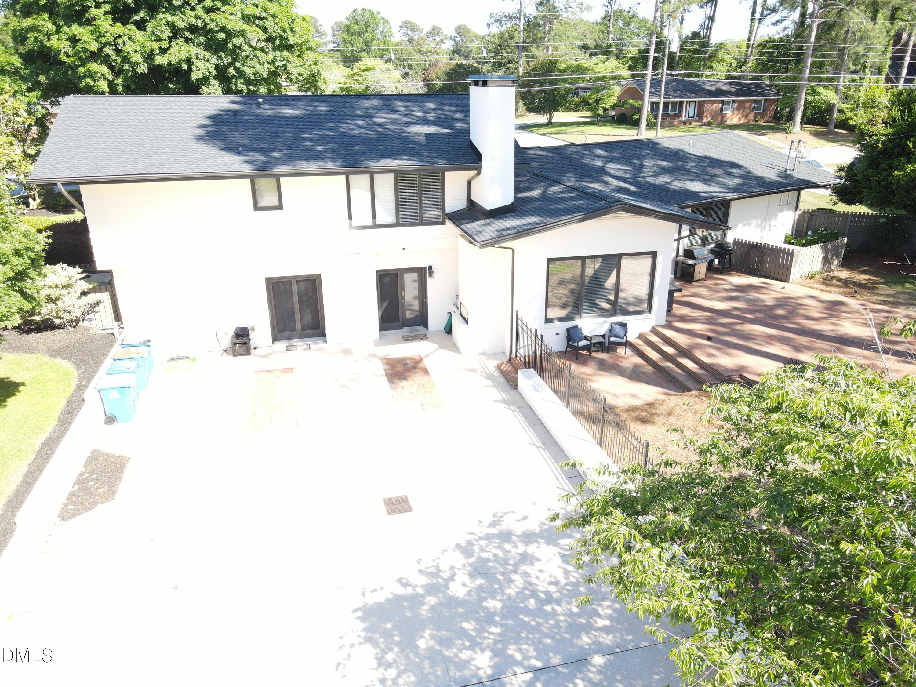 1607 Lakeshore Drive Property Photo 29