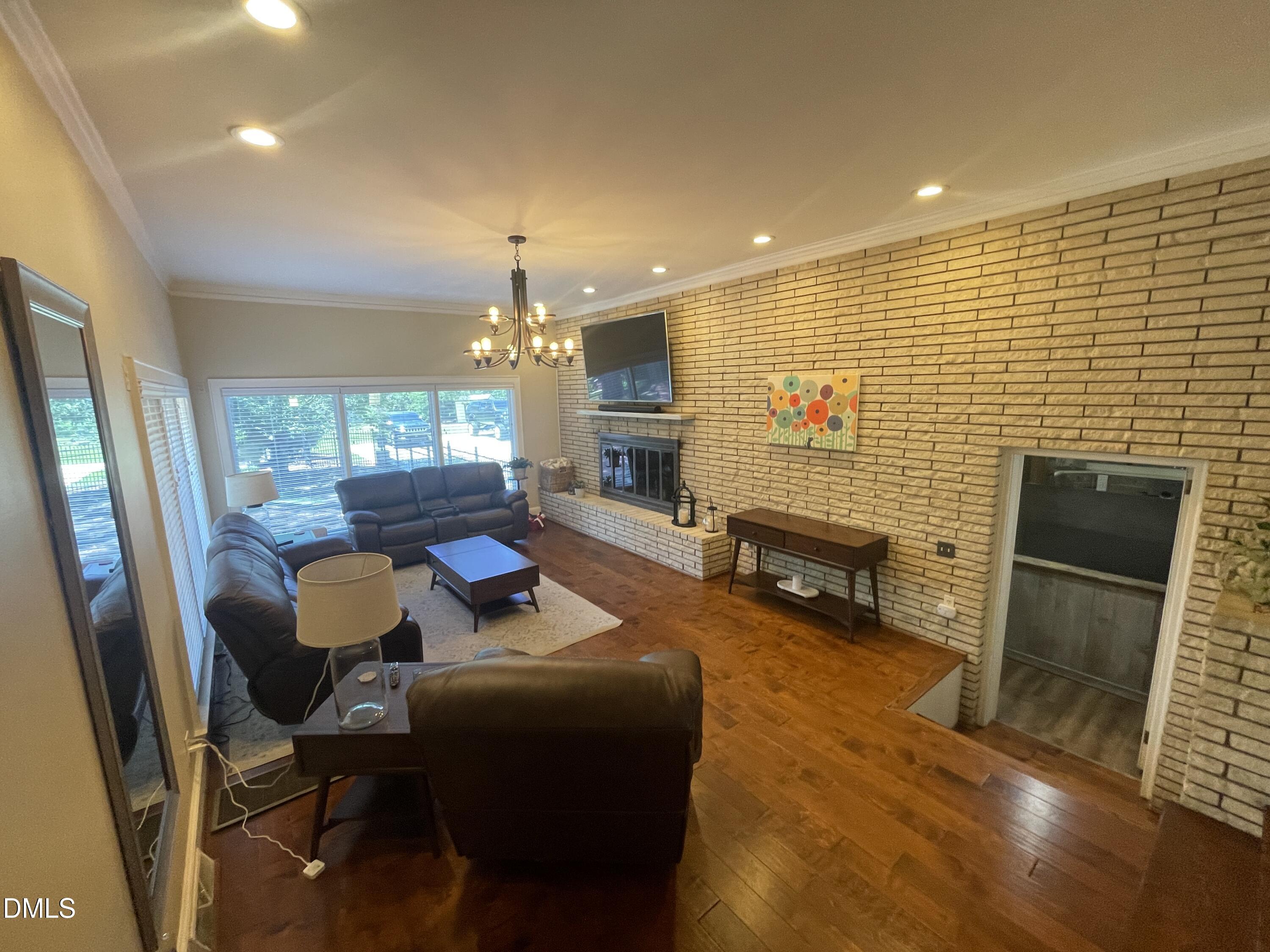 1607 Lakeshore Drive Property Photo 41