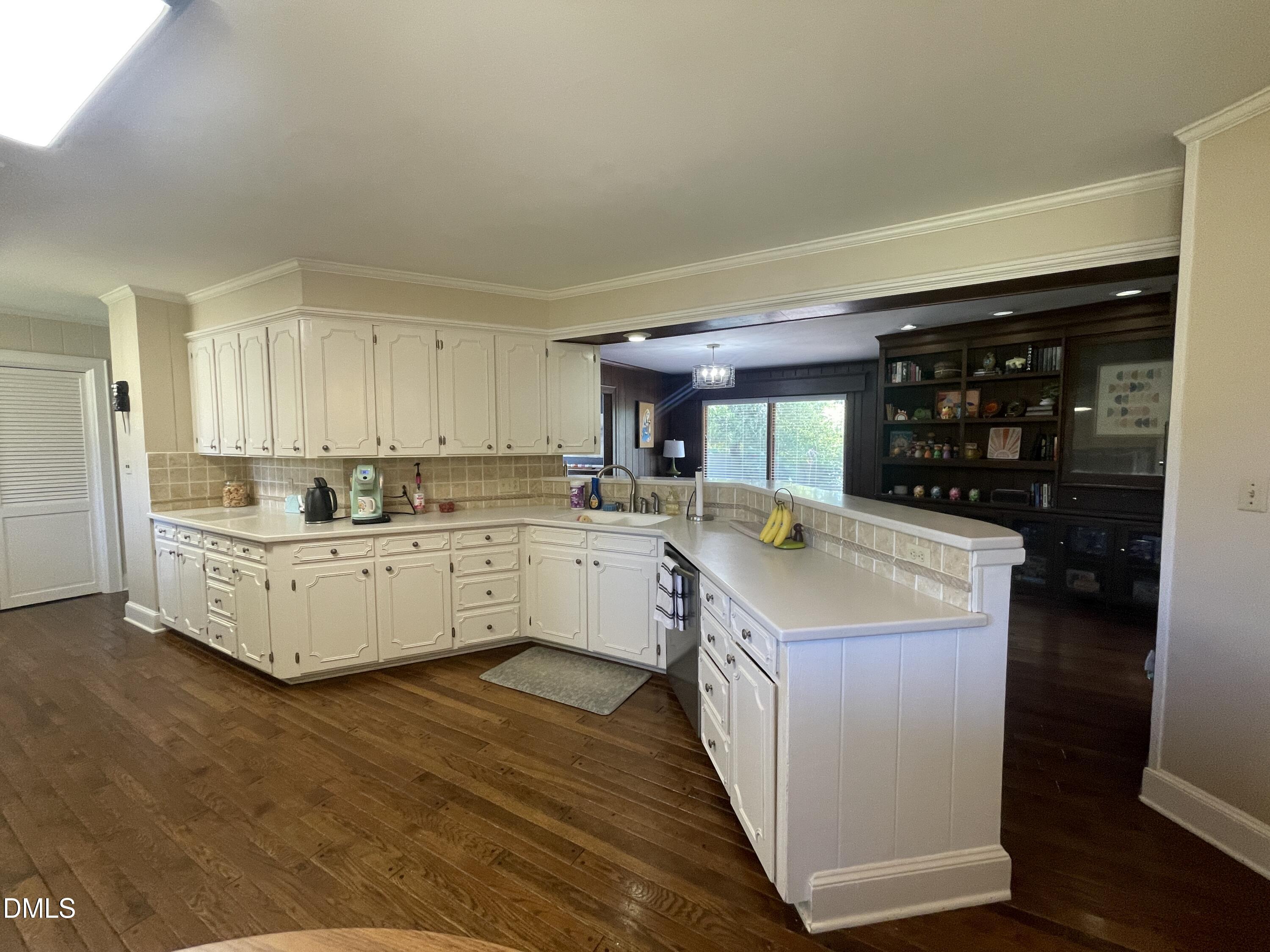 1607 Lakeshore Drive Property Photo 52