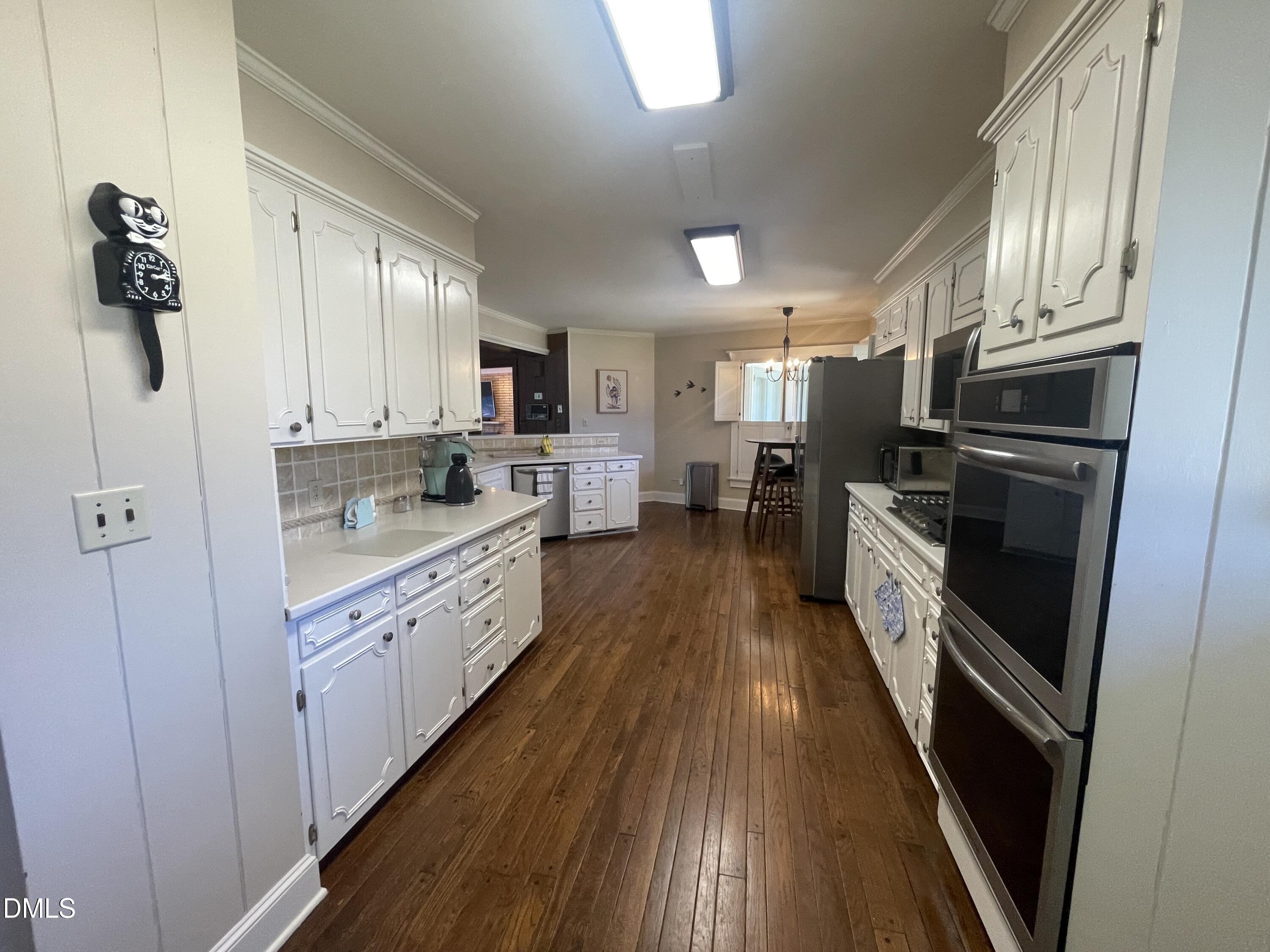 1607 Lakeshore Drive Property Photo 55
