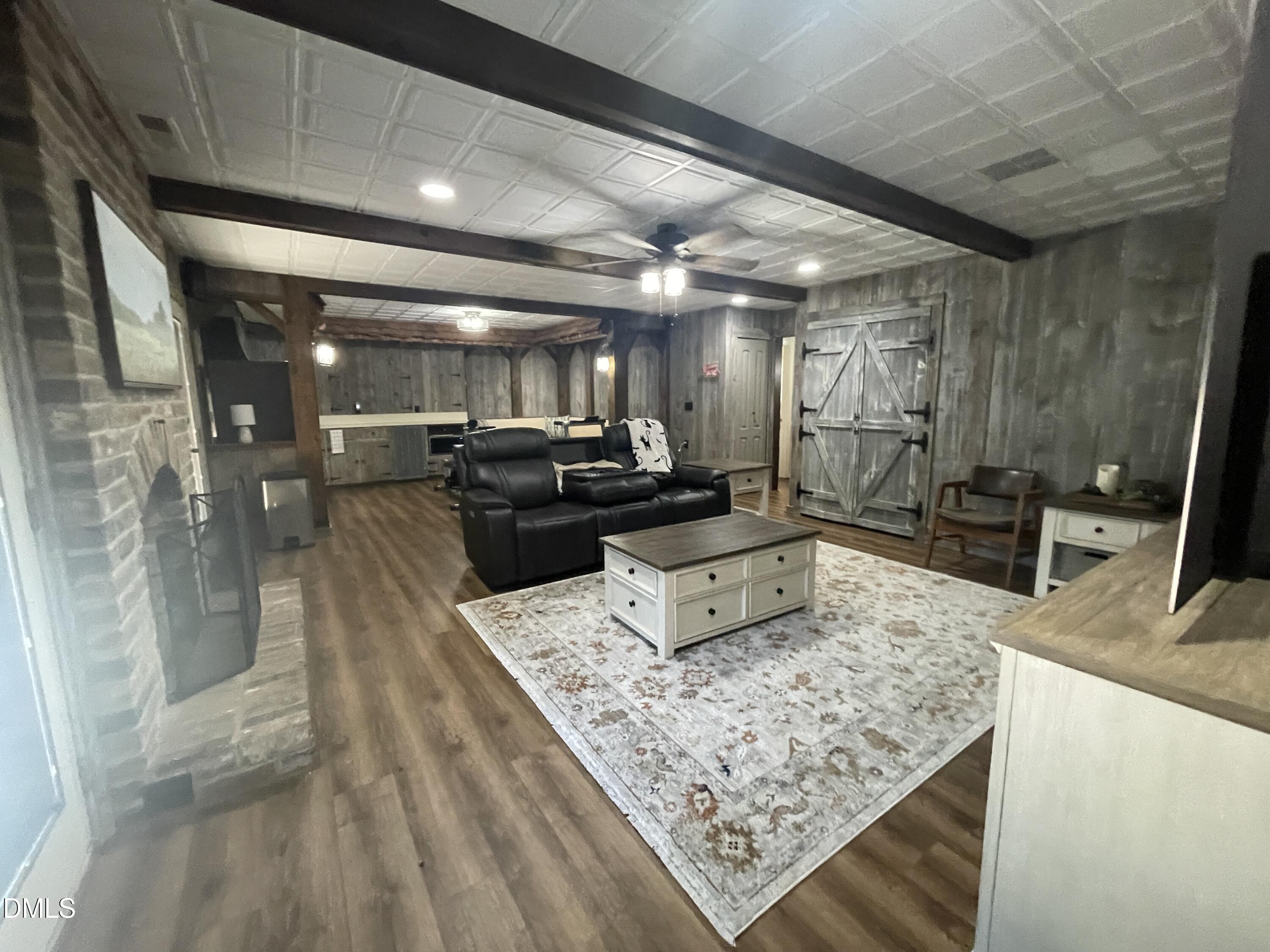 1607 Lakeshore Drive Property Photo 84