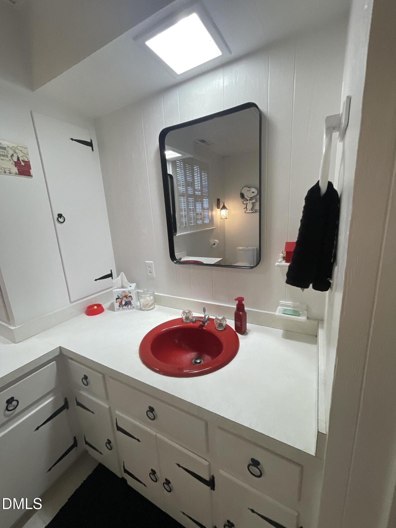1607 Lakeshore Drive Property Photo 96