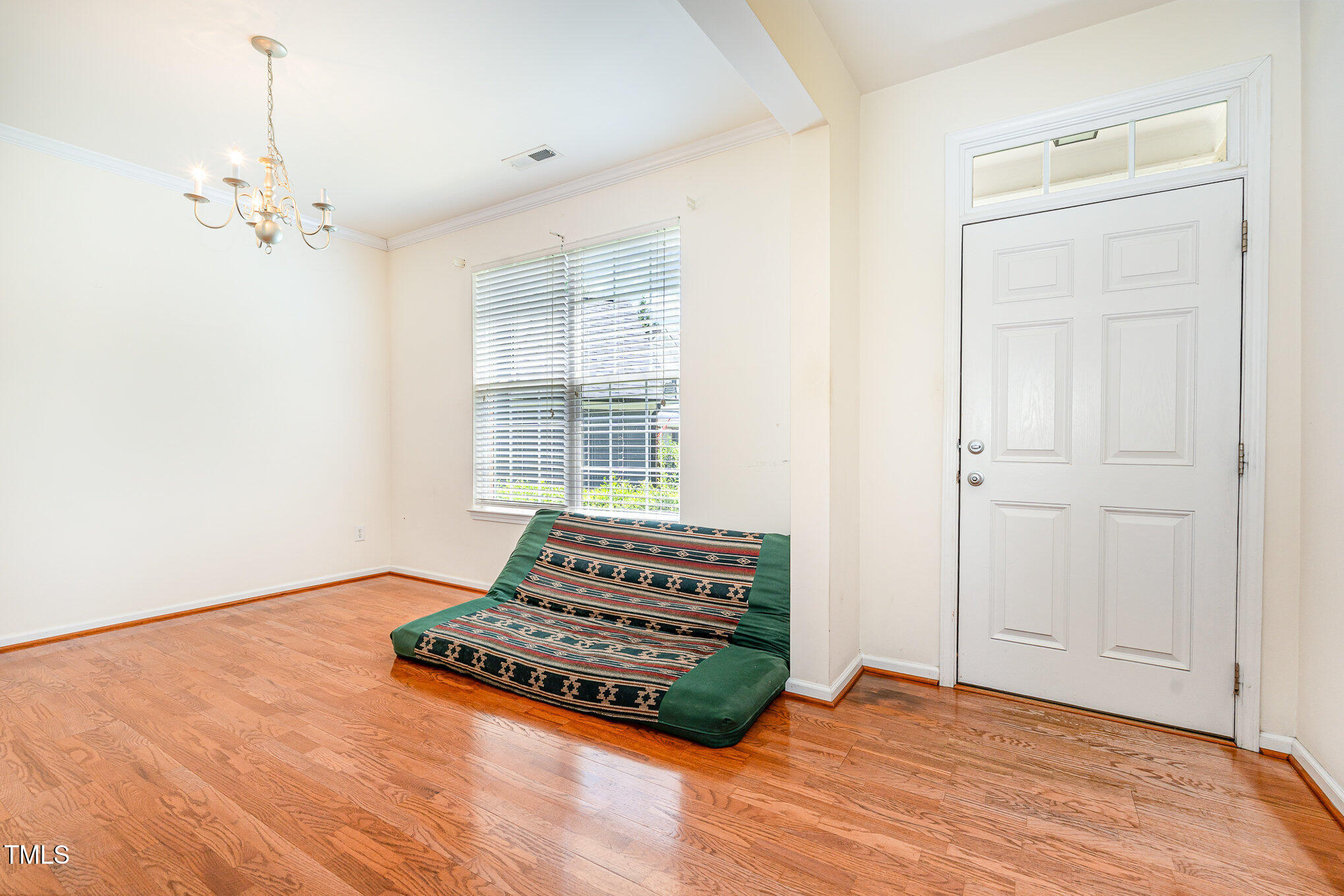 1100 Washhouse Lane Property Photo 5