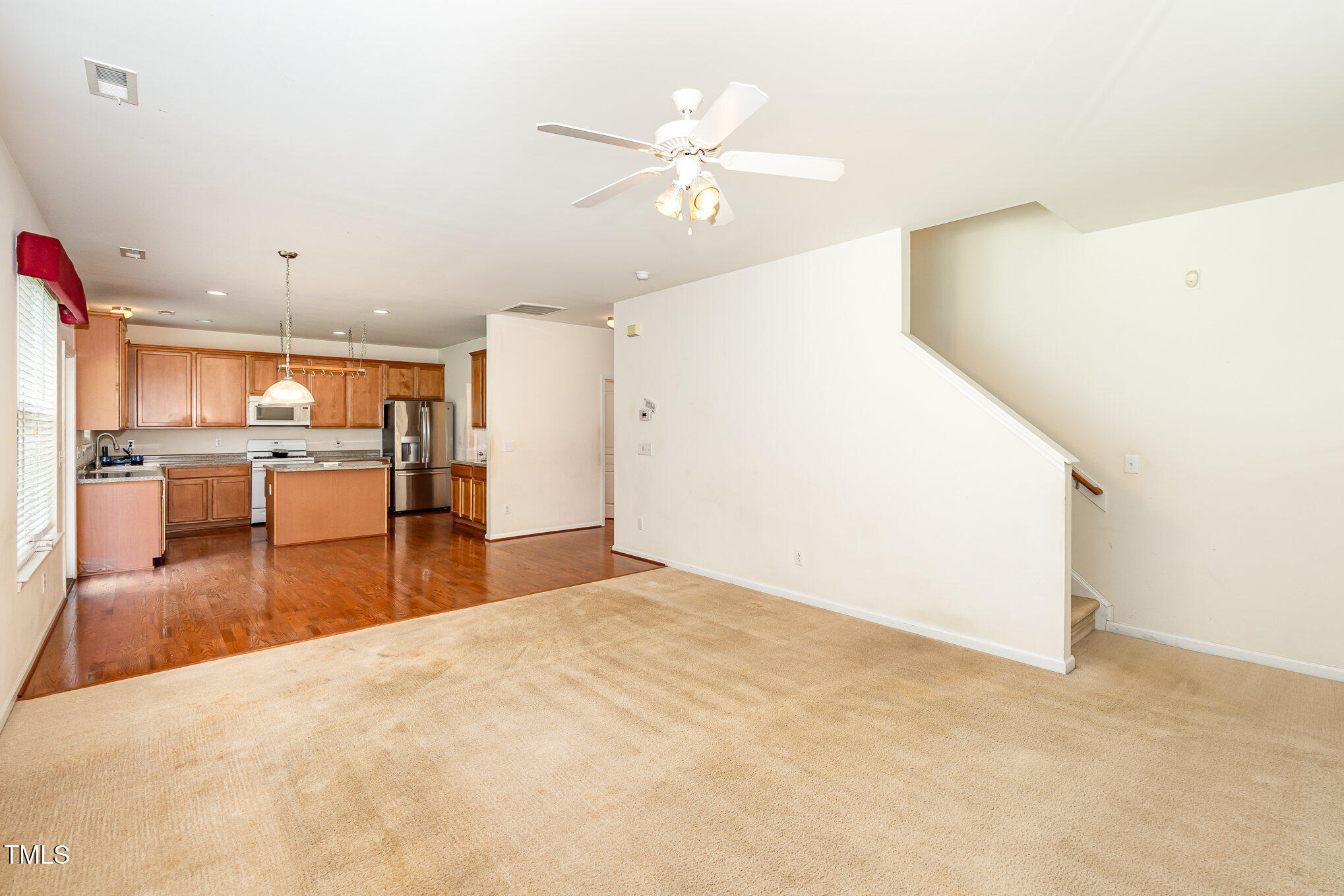 1100 Washhouse Lane Property Photo 10