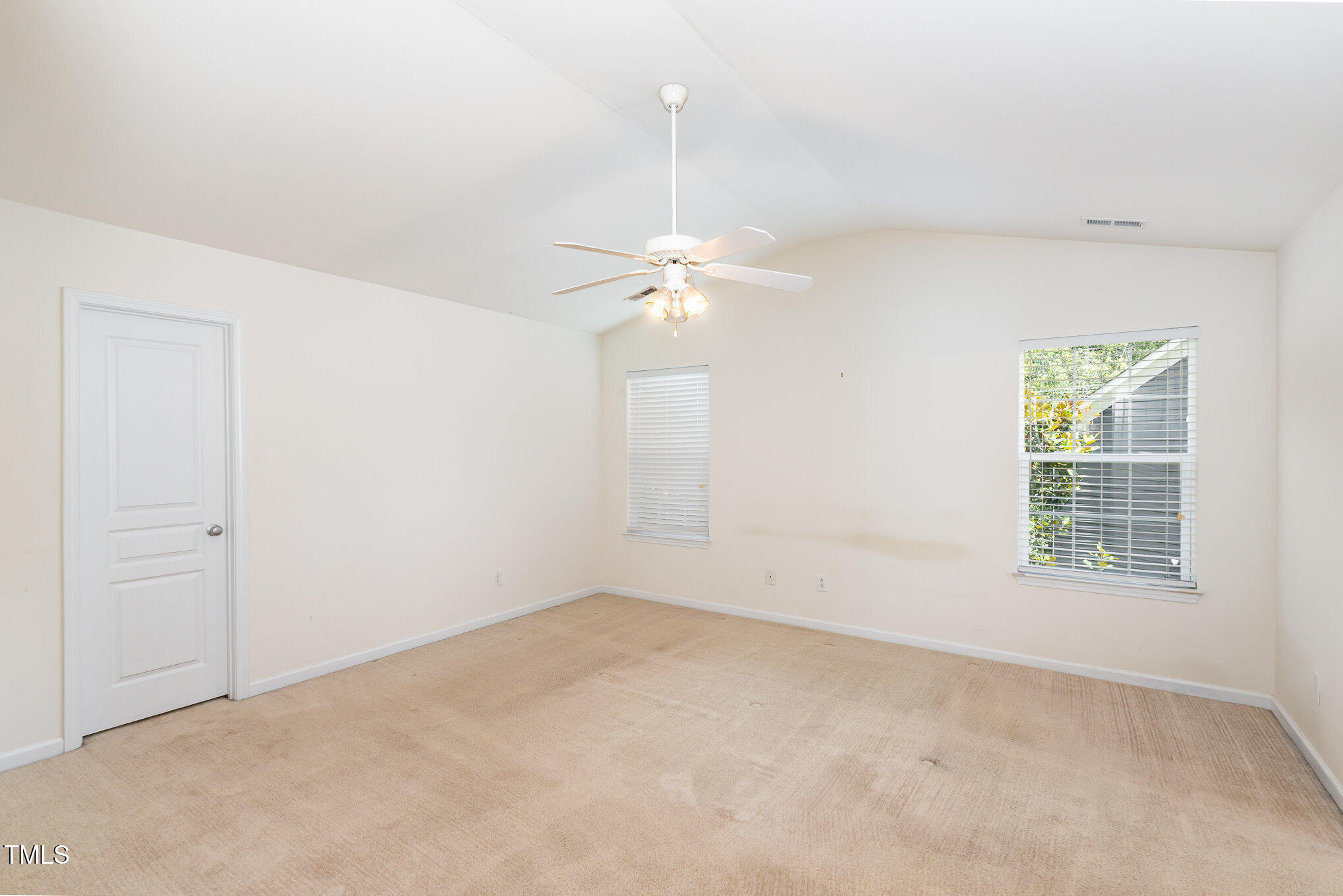 1100 Washhouse Lane Property Photo 21