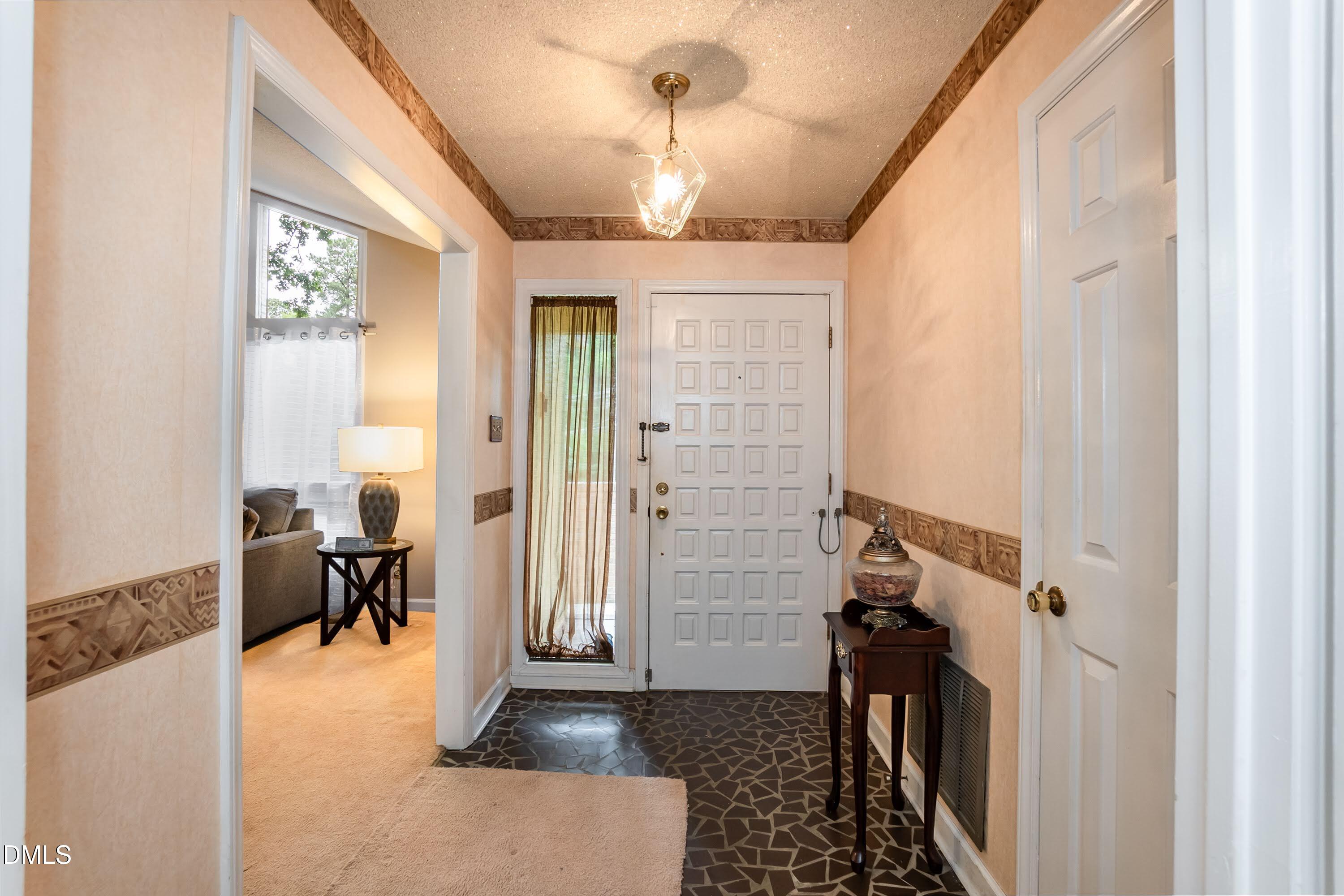 221 Obie Drive Property Photo 8