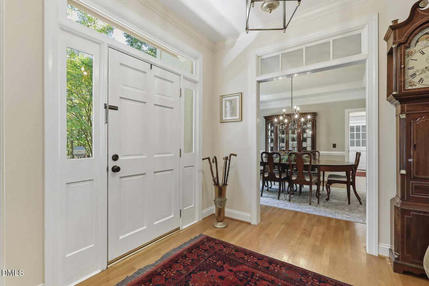 429 Grosvenor Drive Property Photo 10