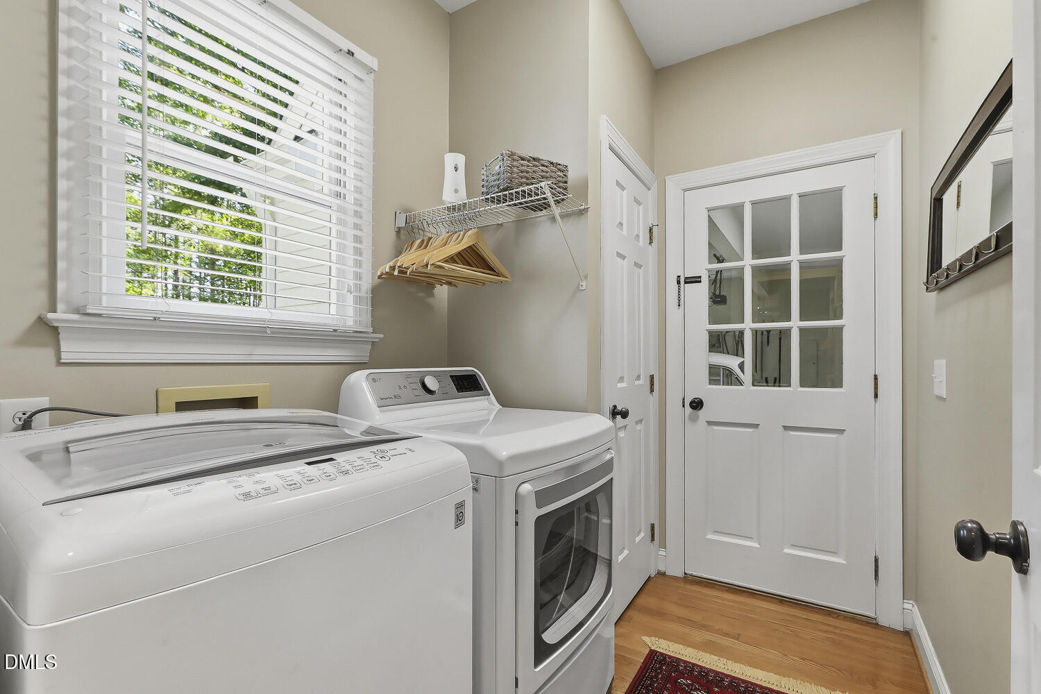 429 Grosvenor Drive Property Photo 40