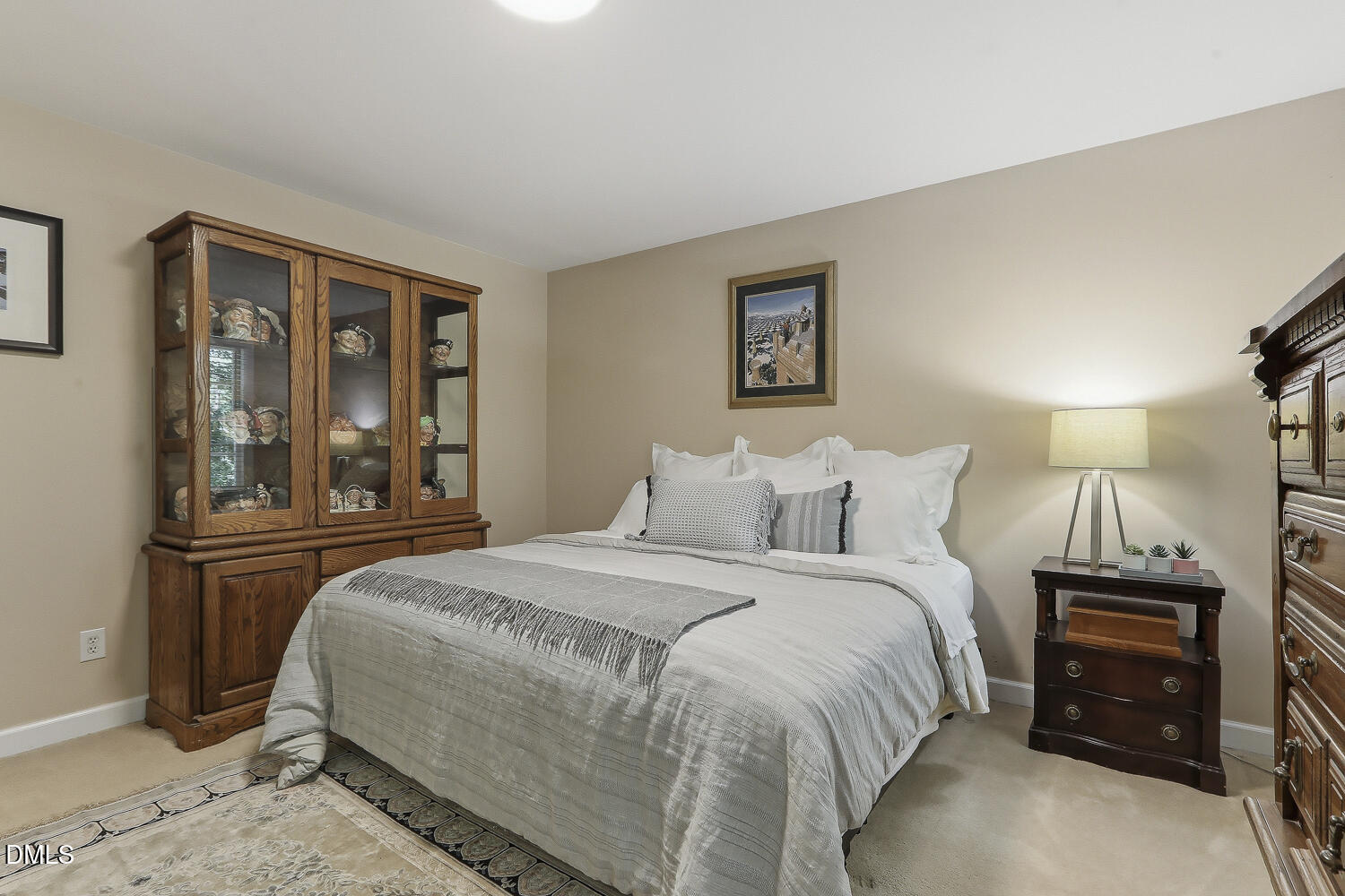 429 Grosvenor Drive Property Photo 60