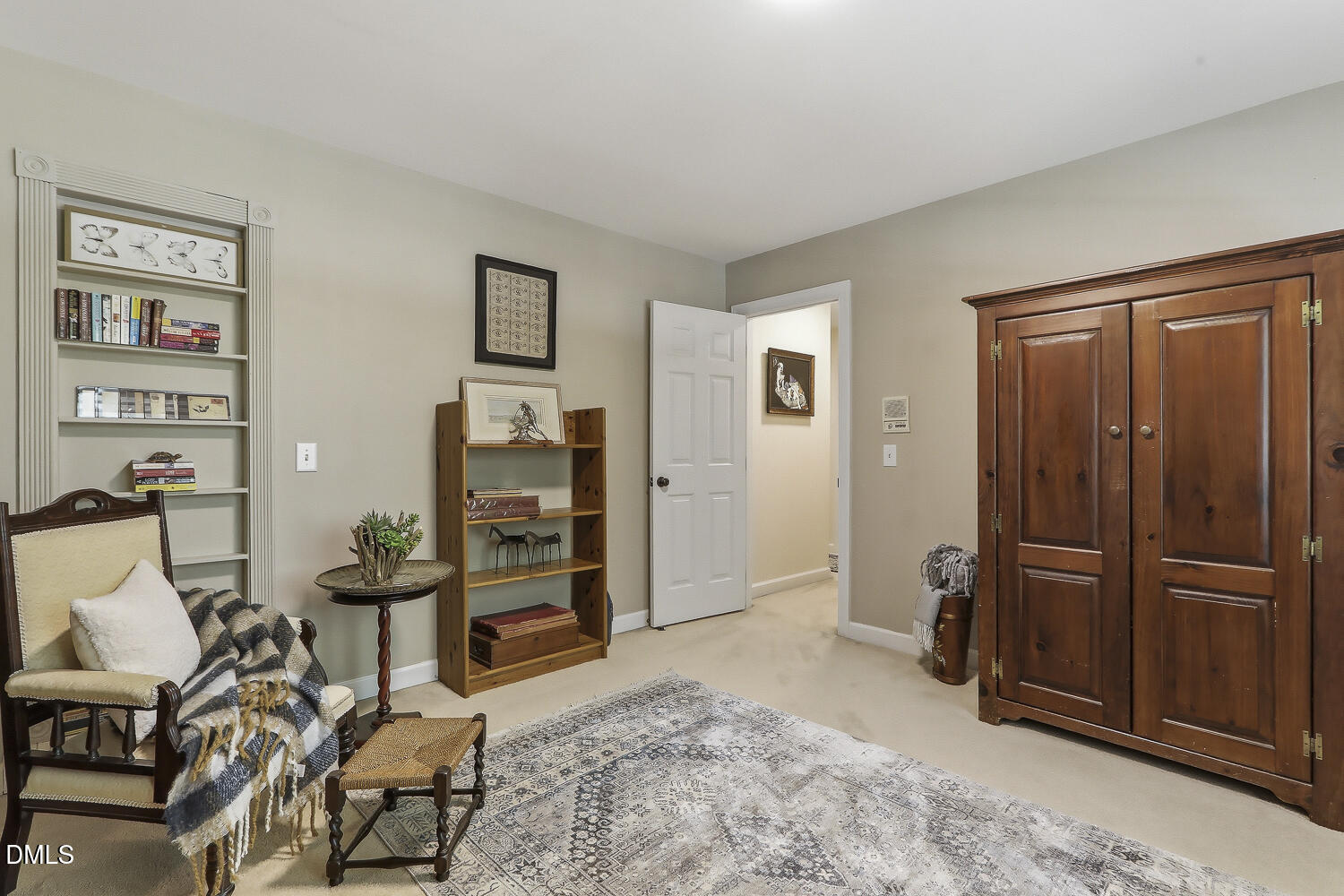 429 Grosvenor Drive Property Photo 62