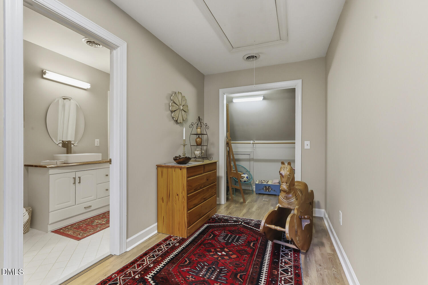 429 Grosvenor Drive Property Photo 65