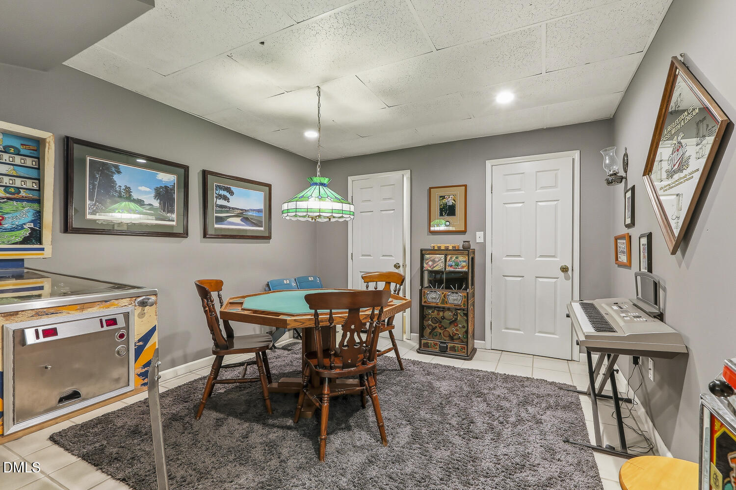 429 Grosvenor Drive Property Photo 80