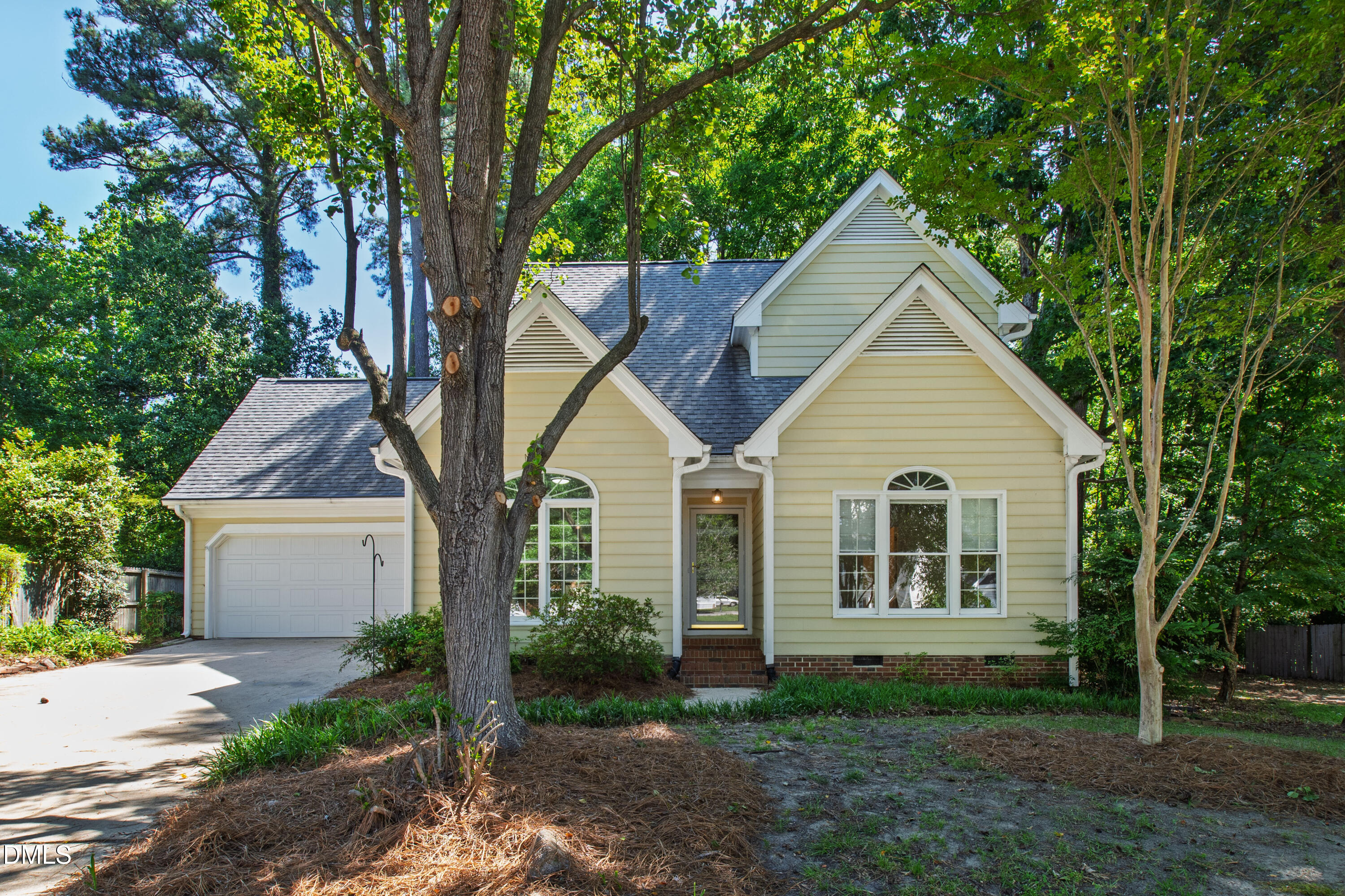 4305 Dinwiddie Court Property Photo 1