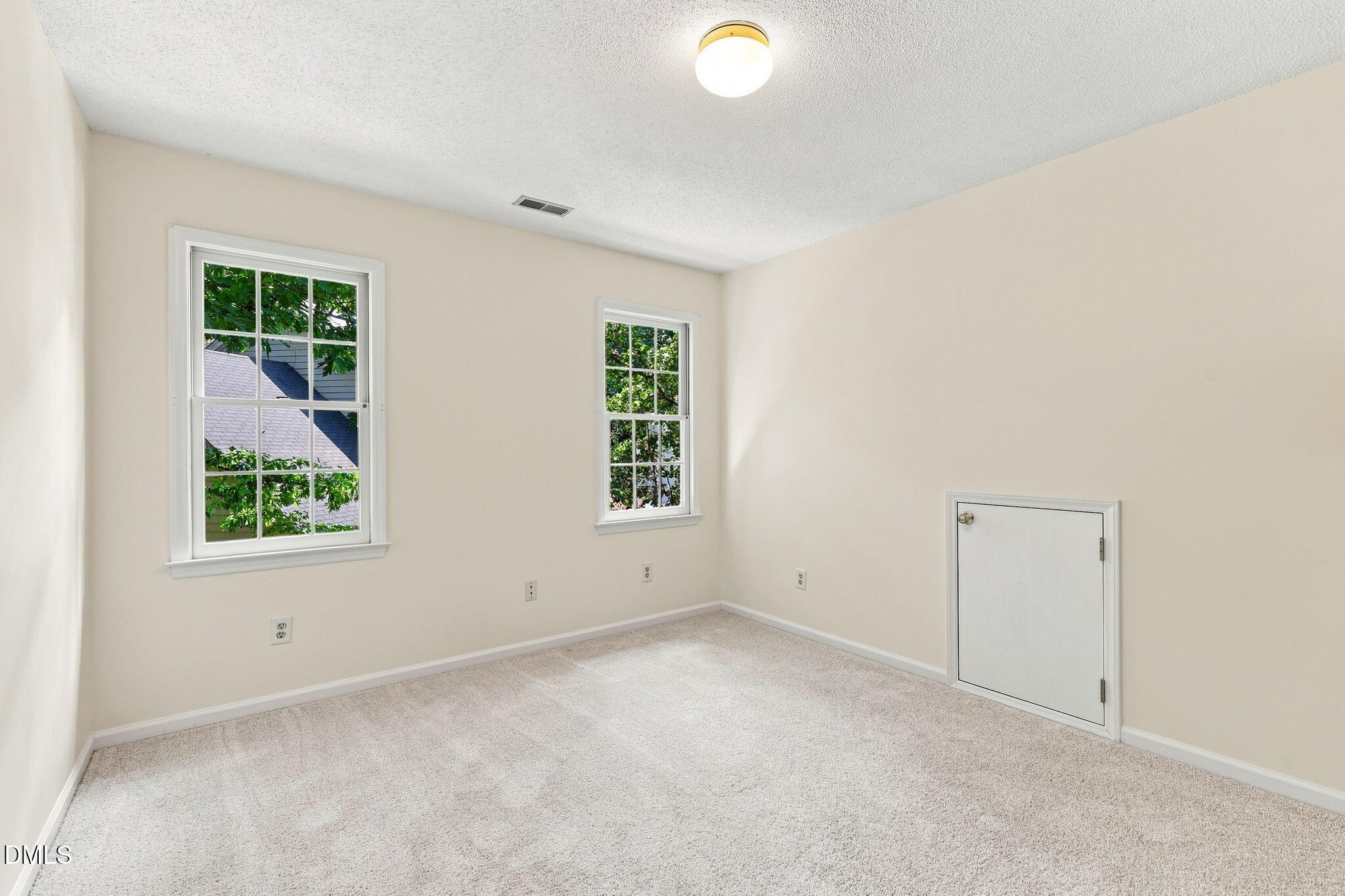4305 Dinwiddie Court Property Photo 24
