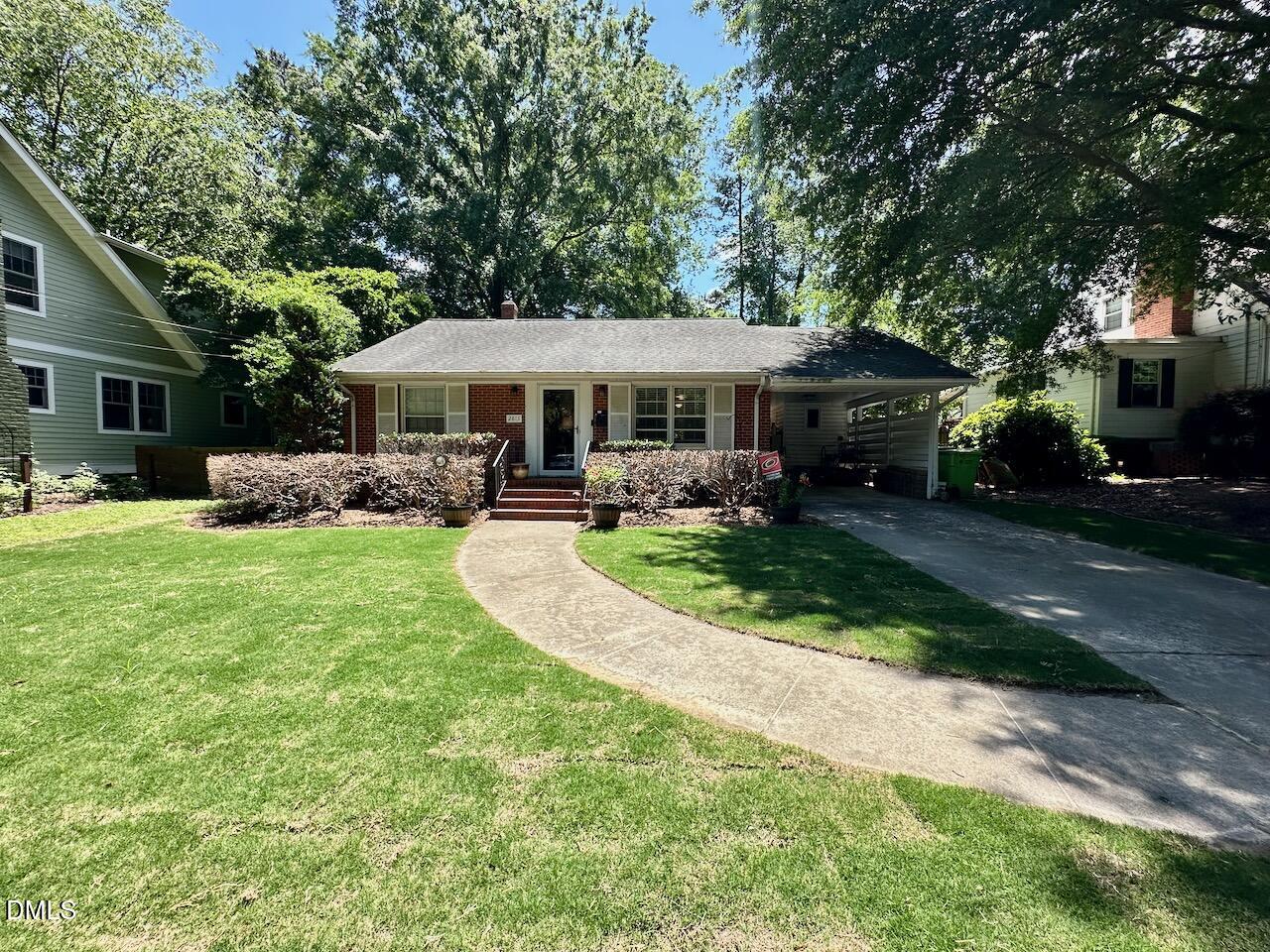 2813 Barmettler Street Property Photo 2