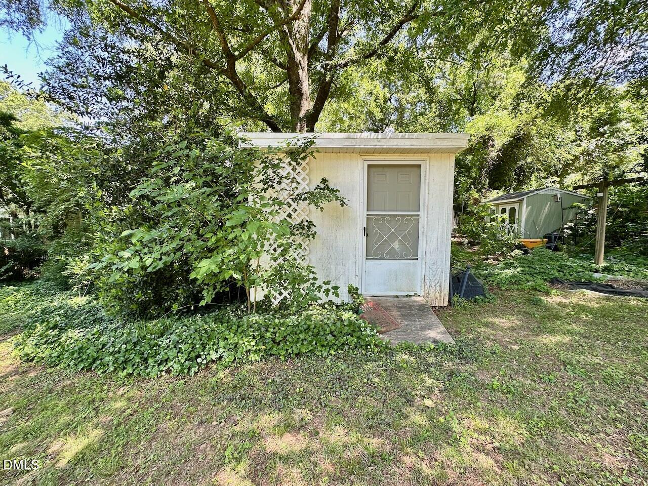 2813 Barmettler Street Property Photo 21