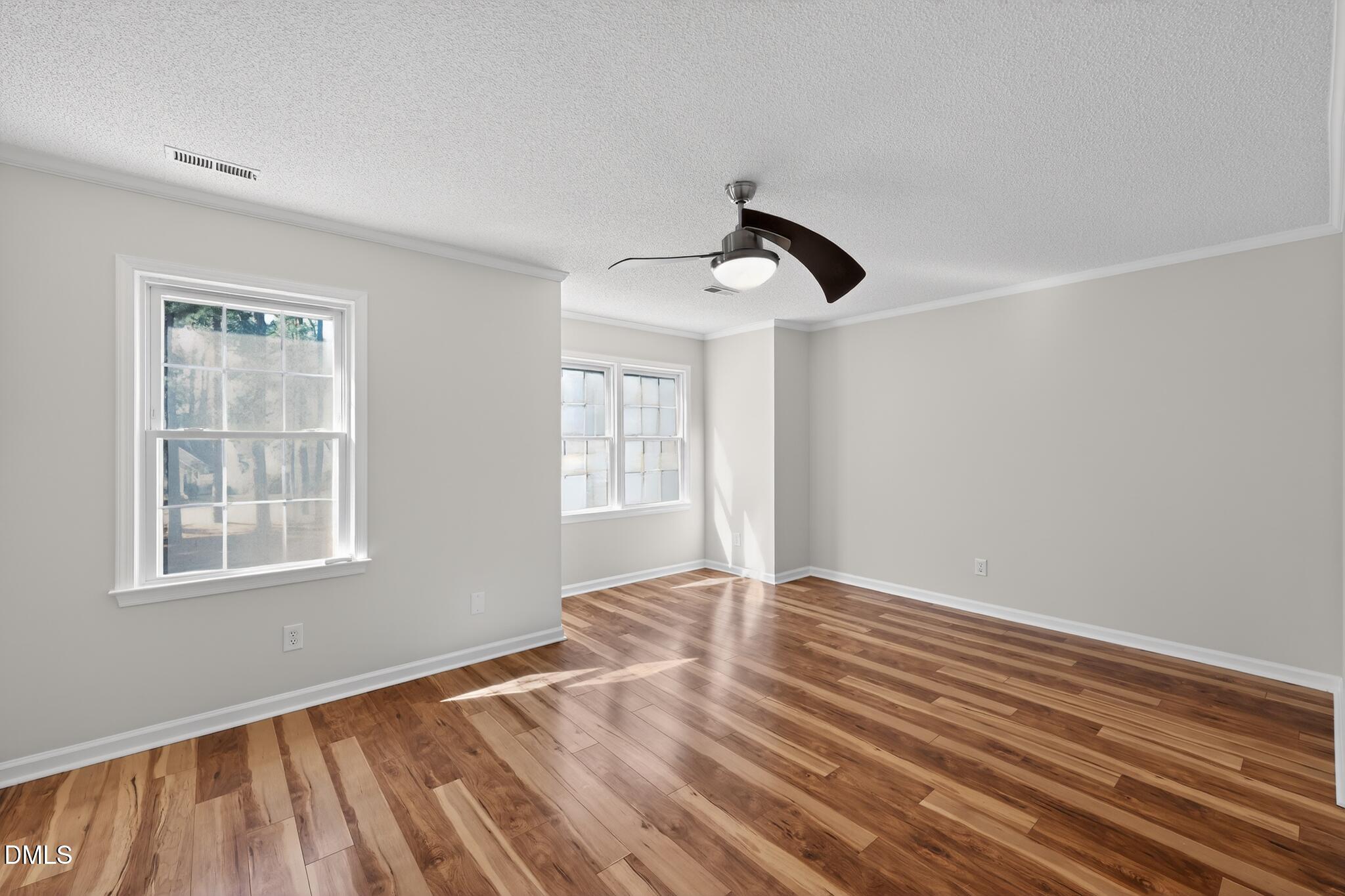 126 Spring Cove Drive Property Photo 13