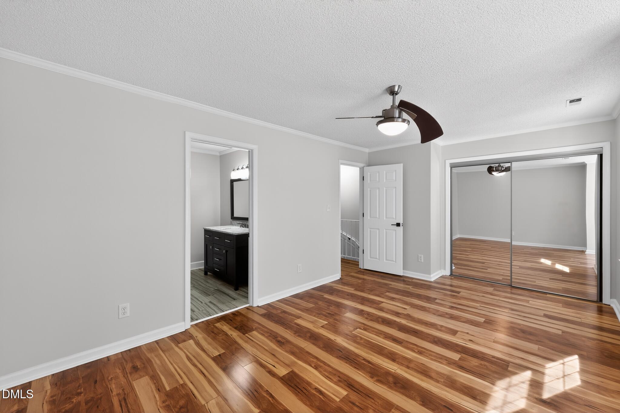 126 Spring Cove Drive Property Photo 14