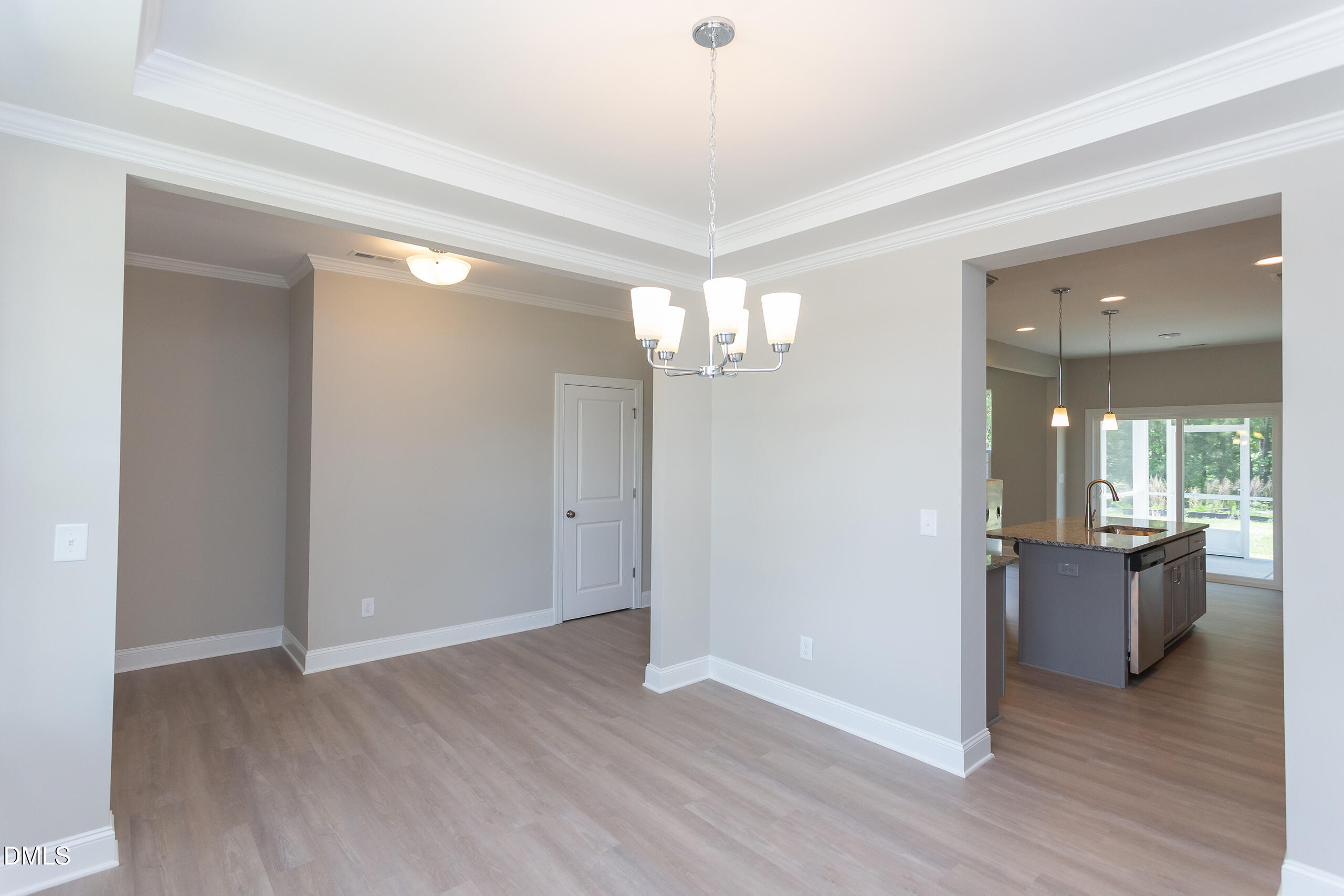 4921 Theater Way 0007 Property Photo 5