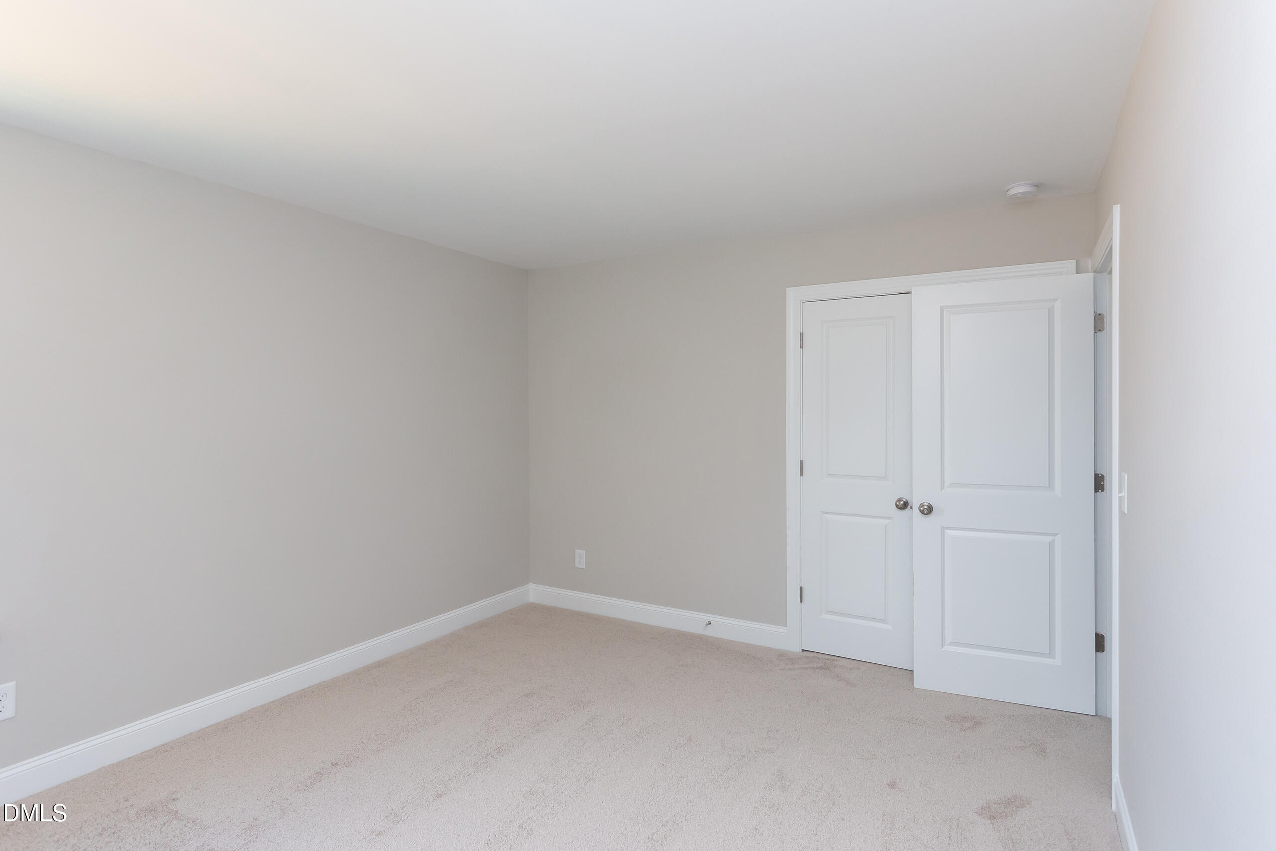 4921 Theater Way 0007 Property Photo 33