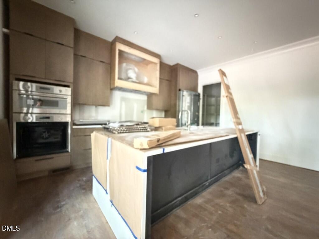 528 Barksdale Drive Property Photo 4