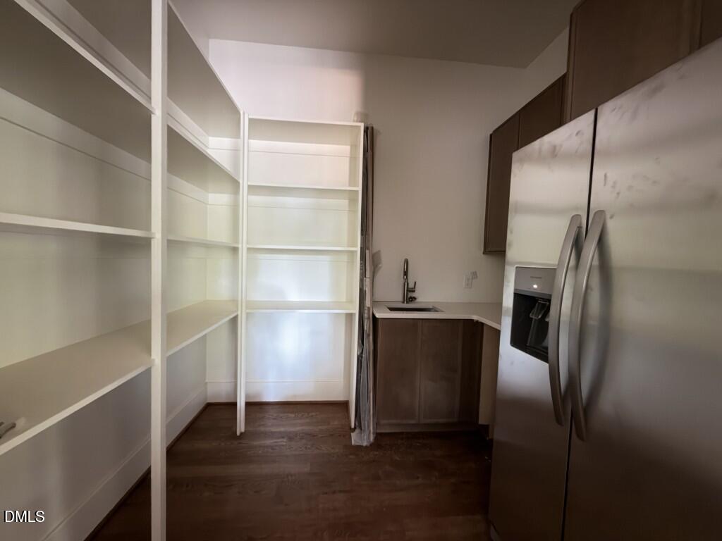 528 Barksdale Drive Property Photo 7