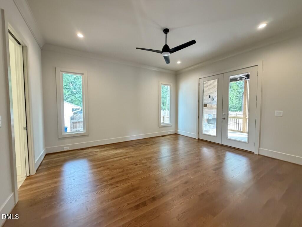 528 Barksdale Drive Property Photo 11