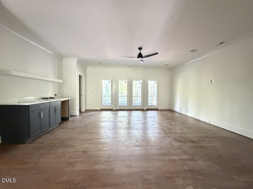 528 Barksdale Drive Property Photo 12
