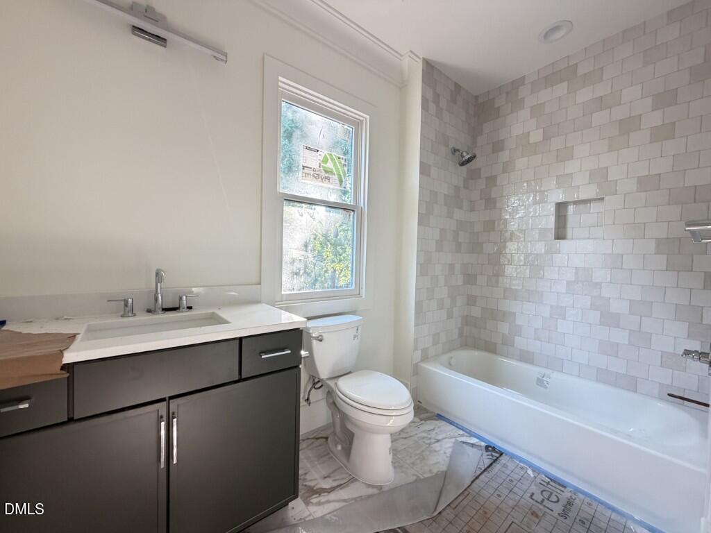 528 Barksdale Drive Property Photo 15