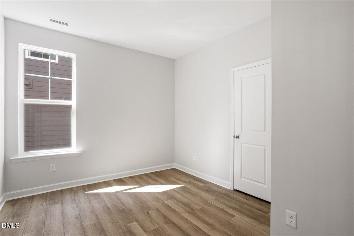 1303 Westerland Way 18 Property Photo 6