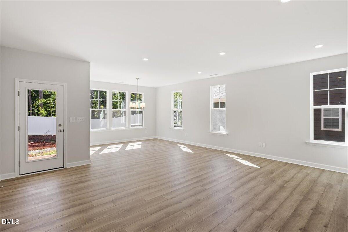 1303 Westerland Way 18 Property Photo 8