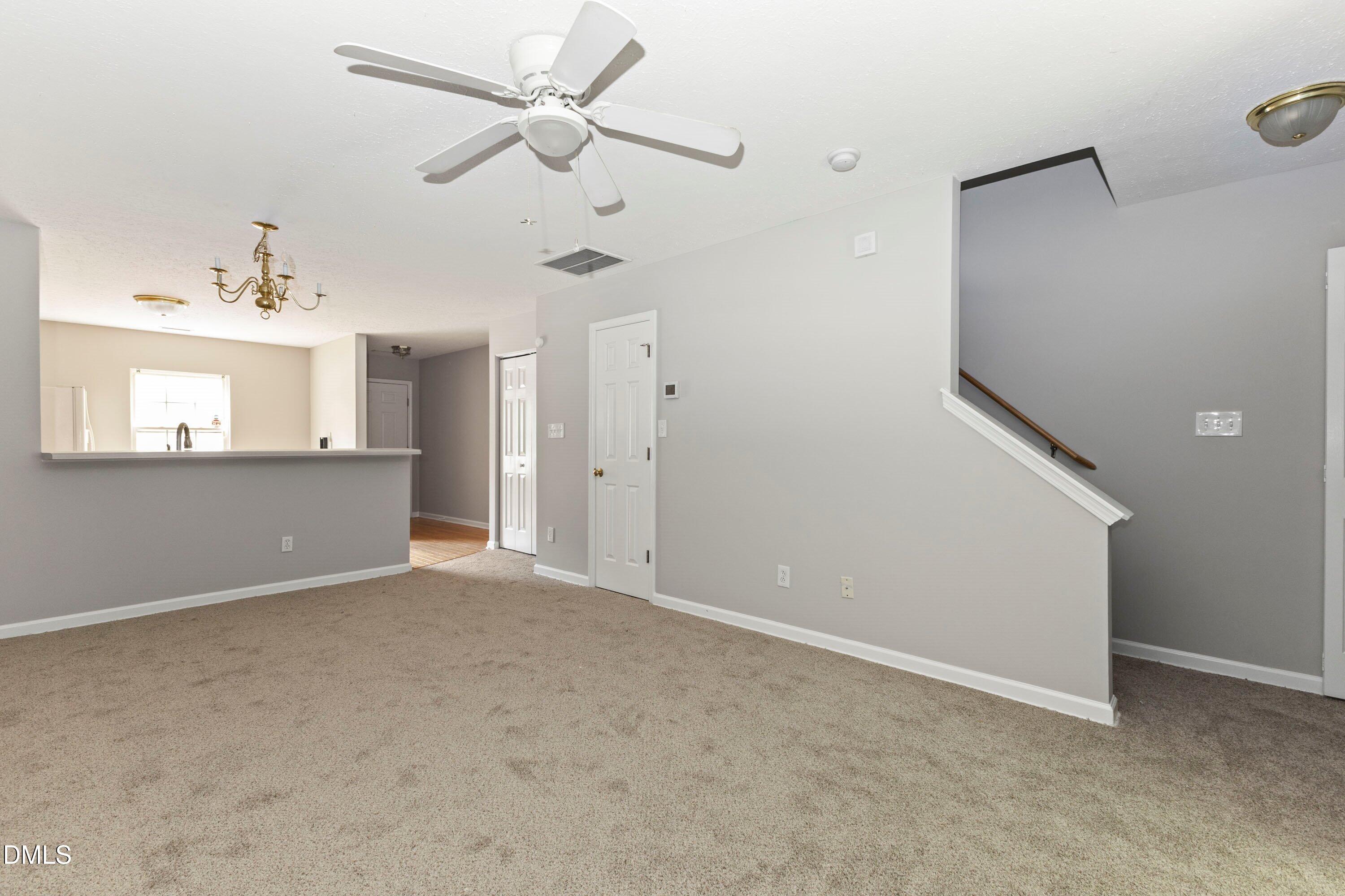3358 Tarleton W Property Photo 12