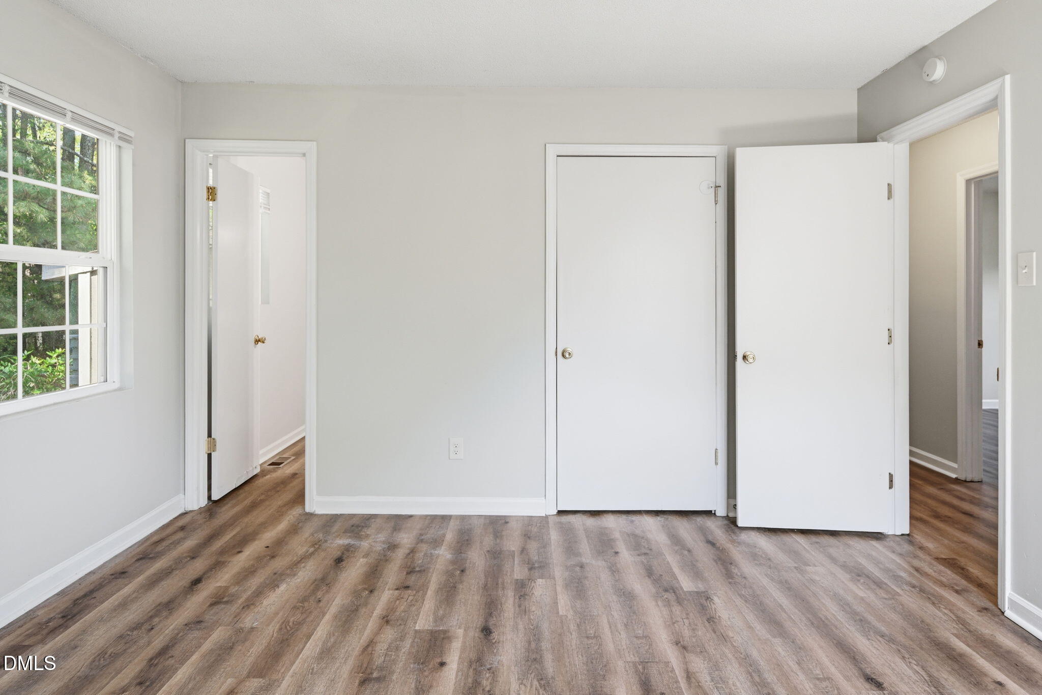 1717 Collier Road Property Photo 17