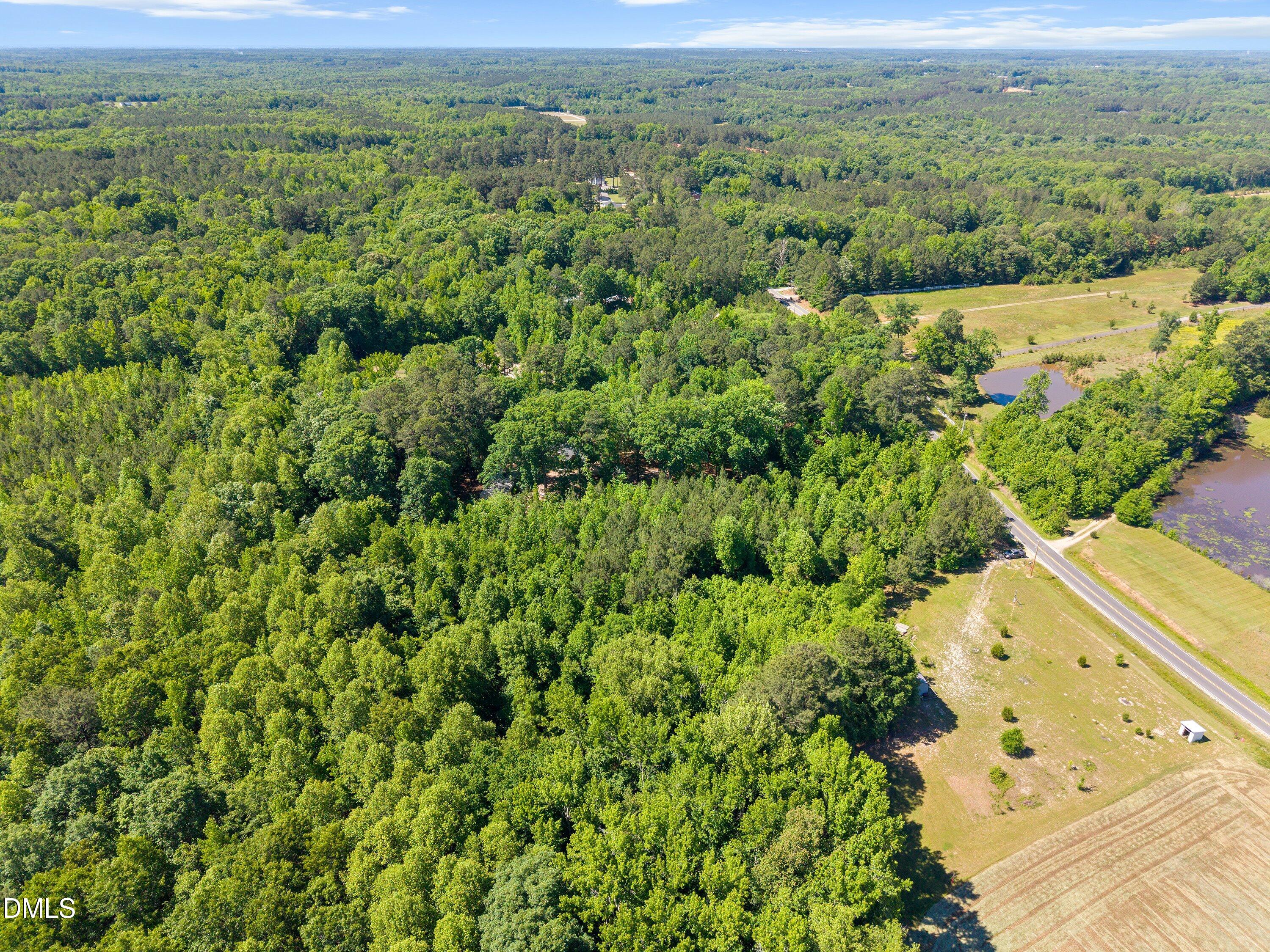 1000 Richardson Road Property Photo 6