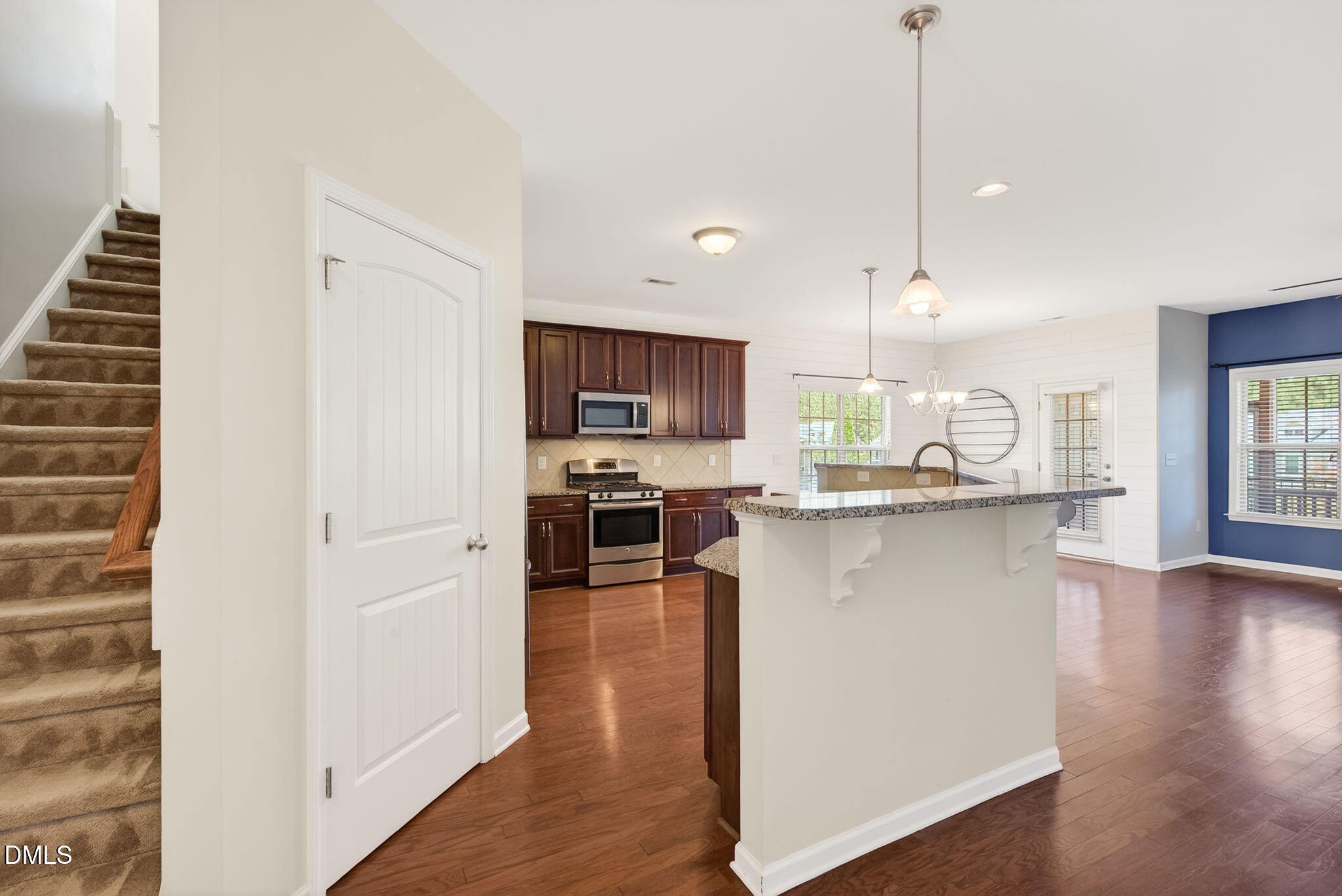 226 Beaconwood Lane Property Photo 6