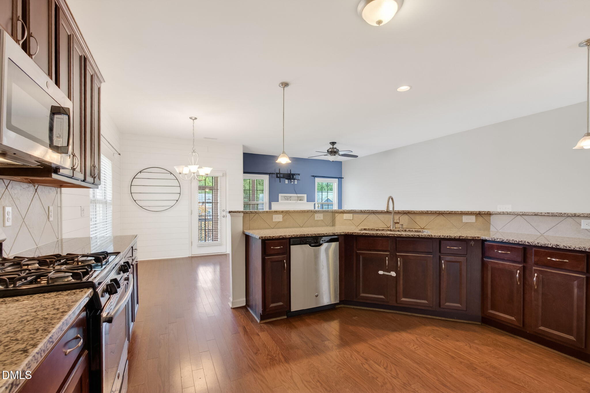 226 Beaconwood Lane Property Photo 8