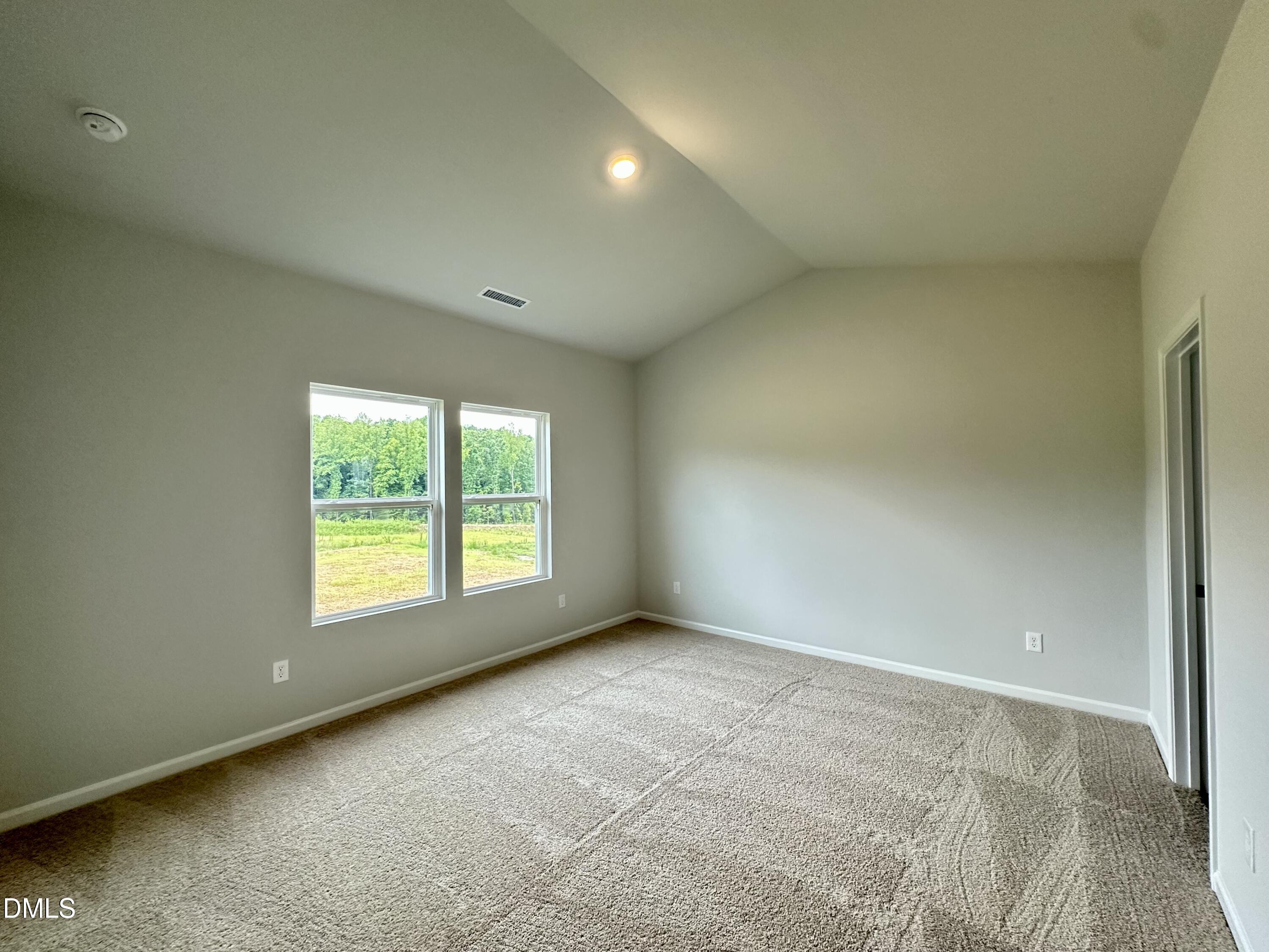 215 Buckthorn Drive Property Photo 7
