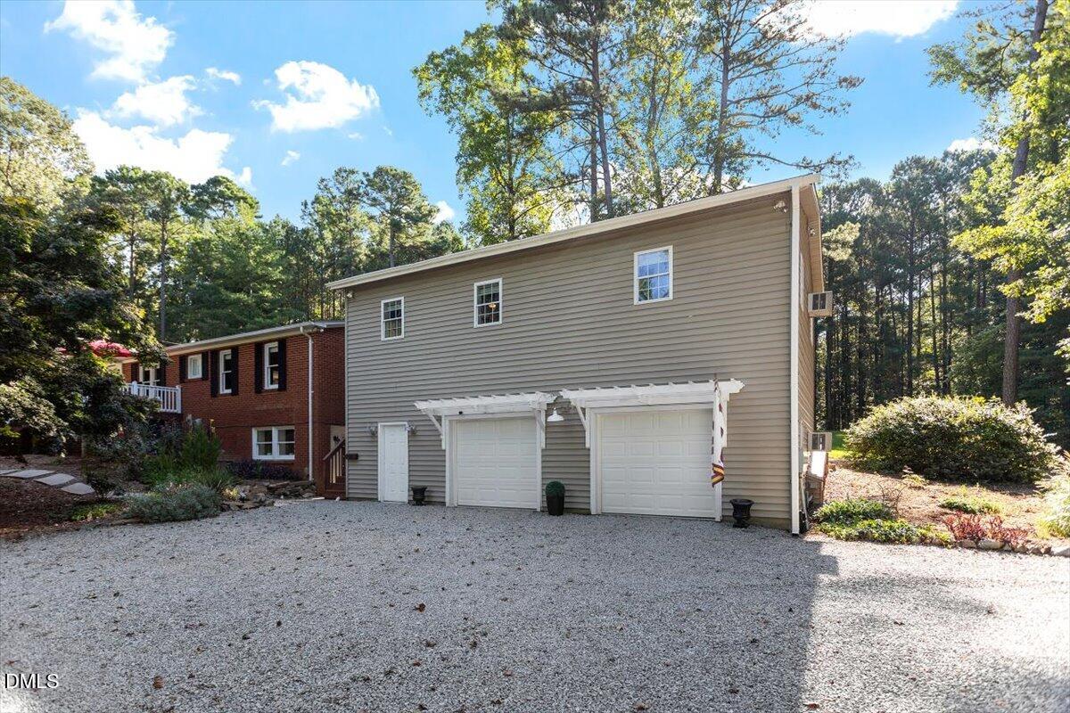 2129 Kelly Road Property Photo 4